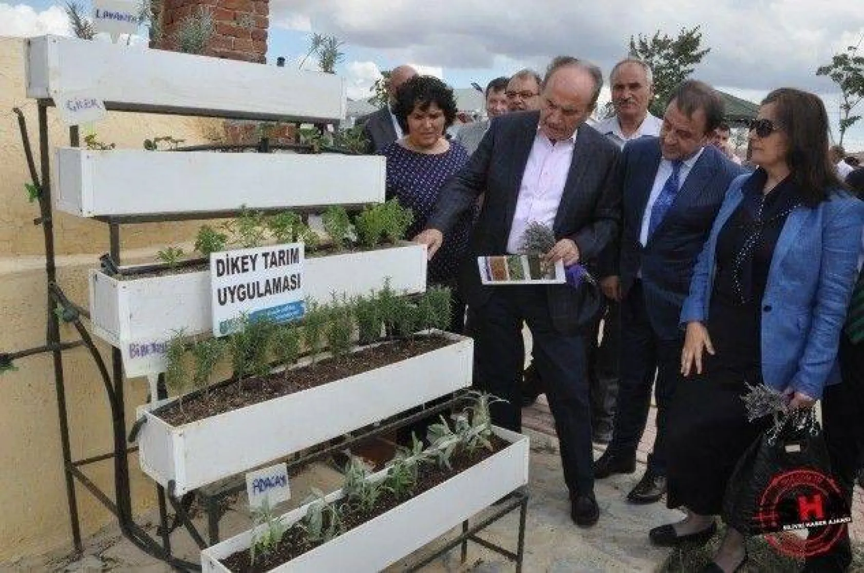Kadir Topbaş TÜRAM'ı Ziyaret Etti
