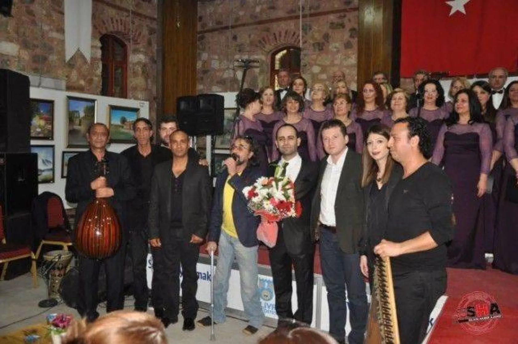 Müzeyyen Senar Şarkılarla Anıldı