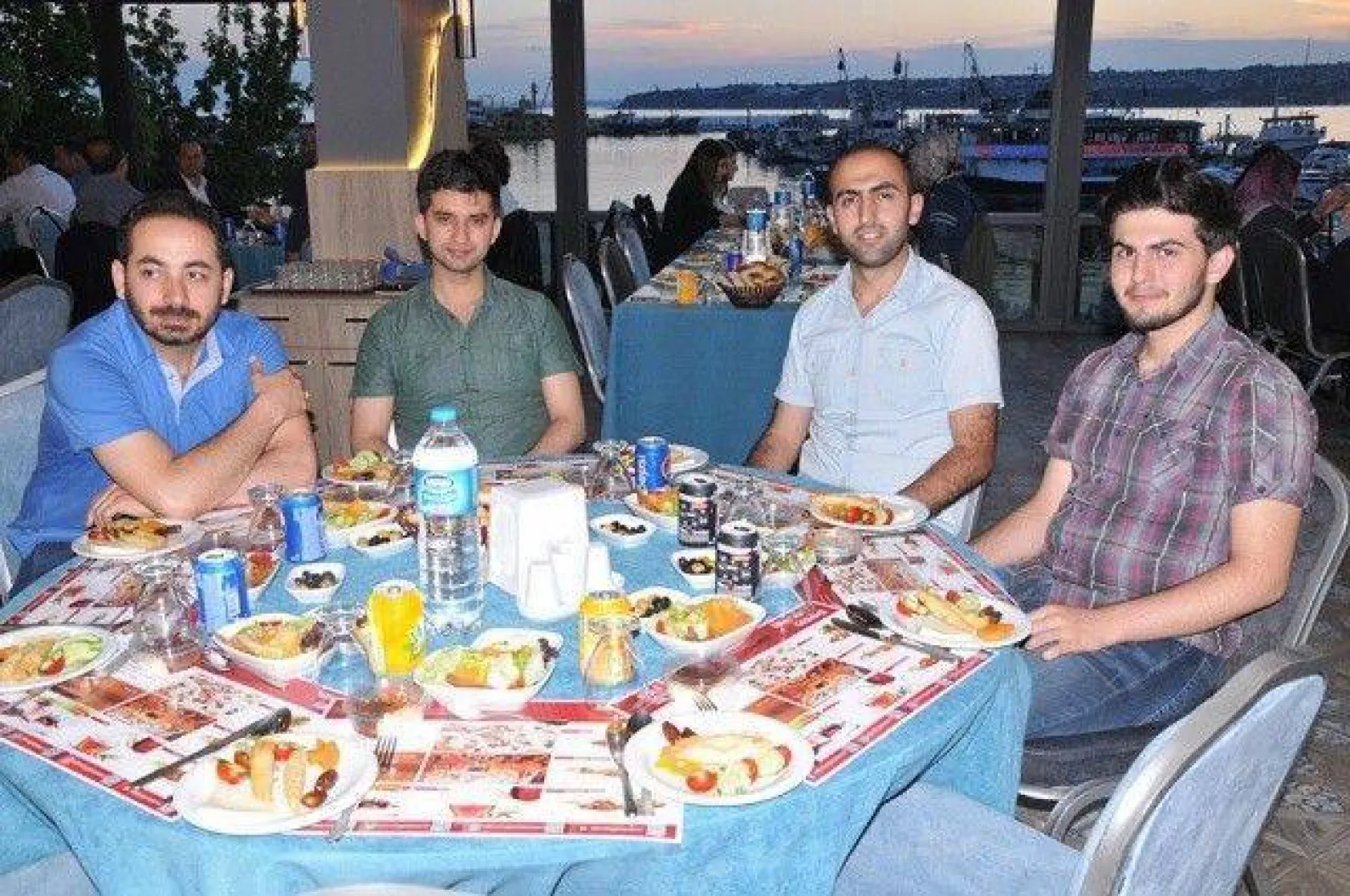 Safir, iftarda buluştu