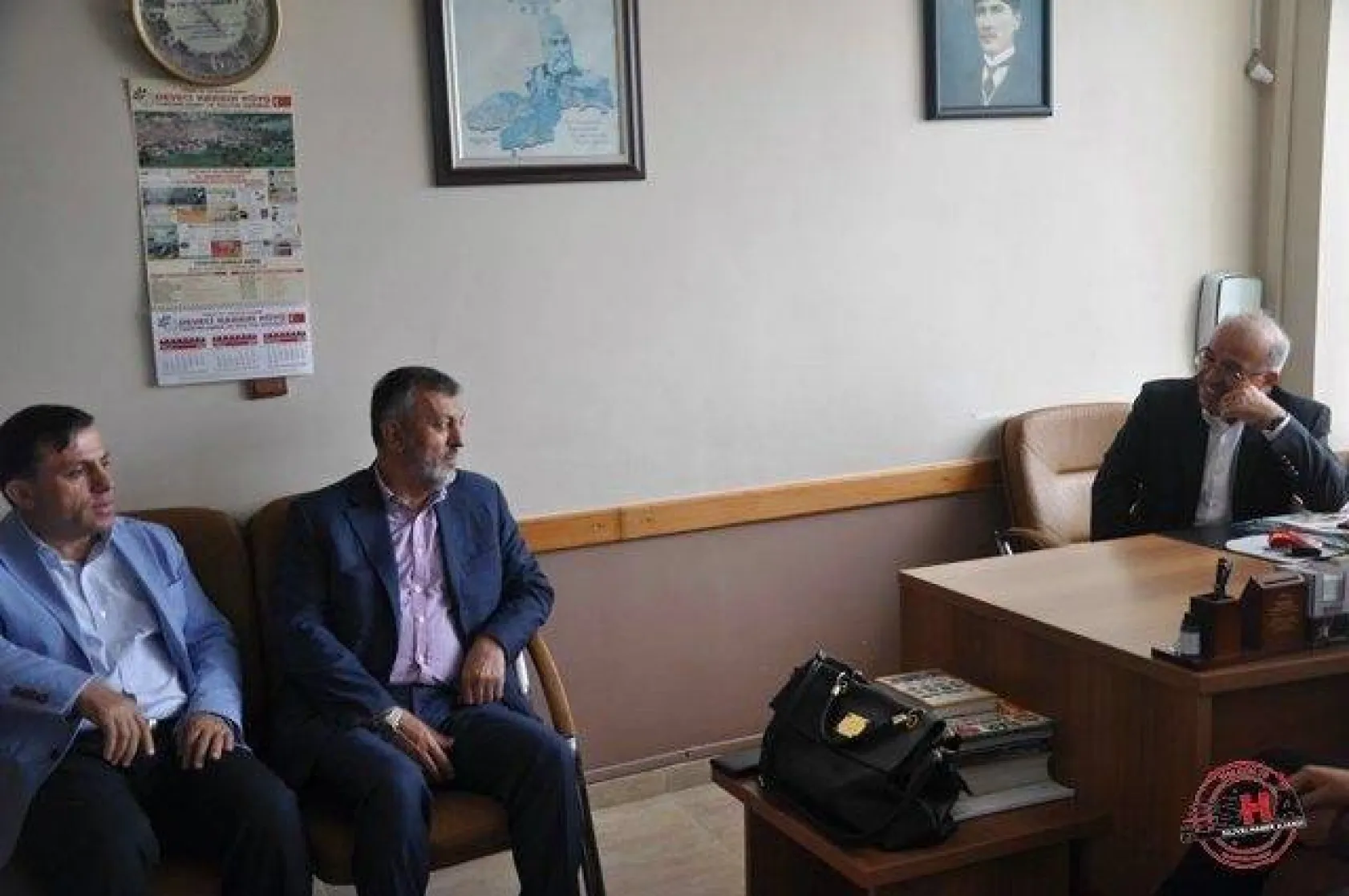 AK Parti, çalışmalarını 3 Ayrı Koldan sürdürüyor