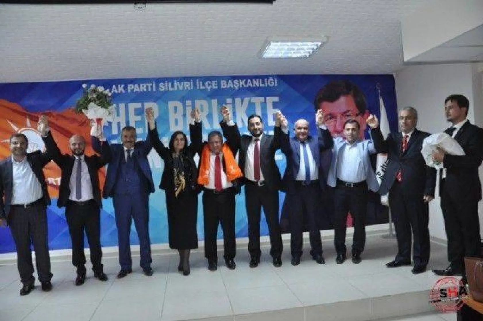 Topluca istifa edip AK Partiye geçtiler