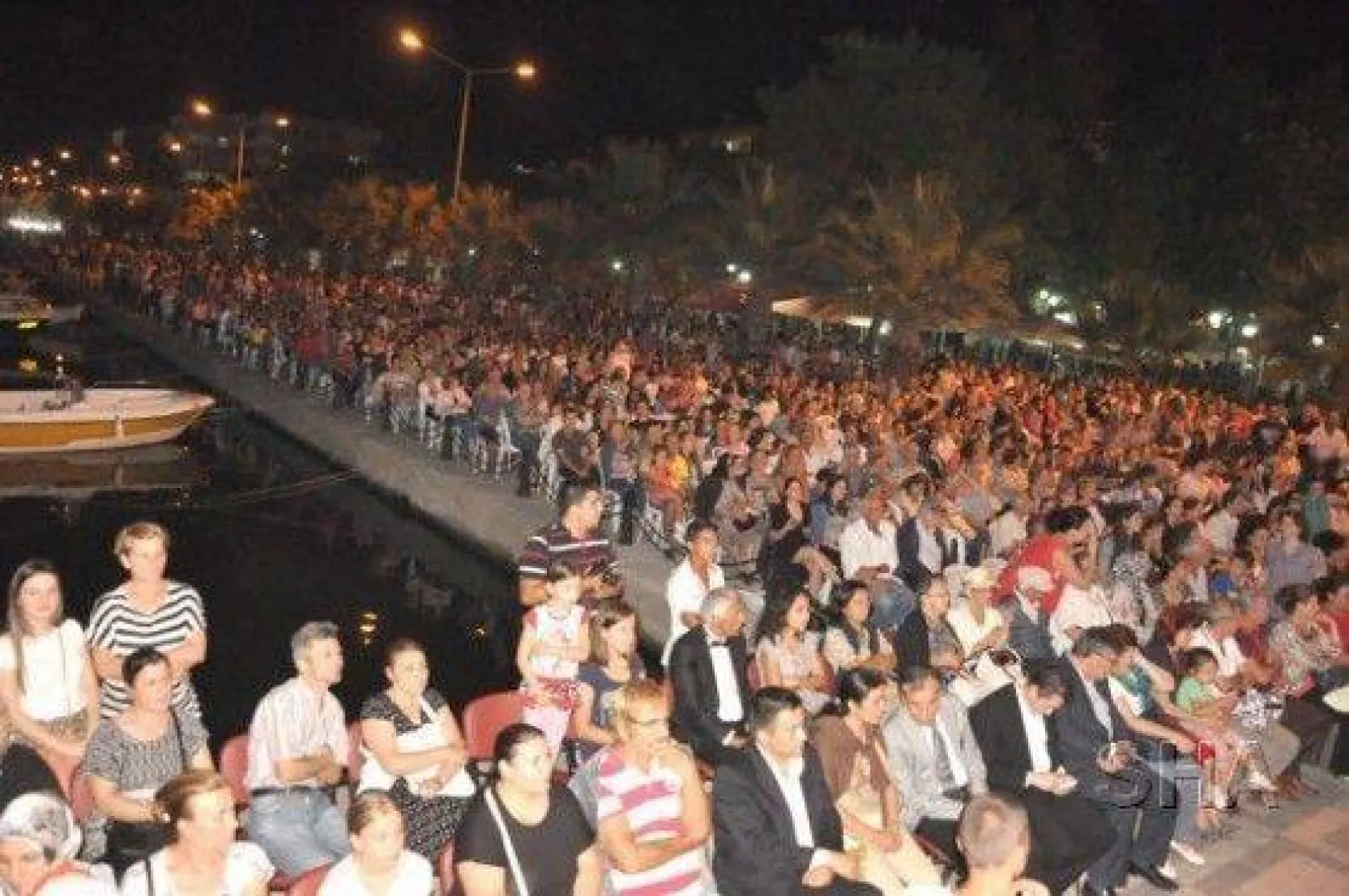 Kültür Merkezi Yılsonu Etkinlikleri Sahili Doldurdu