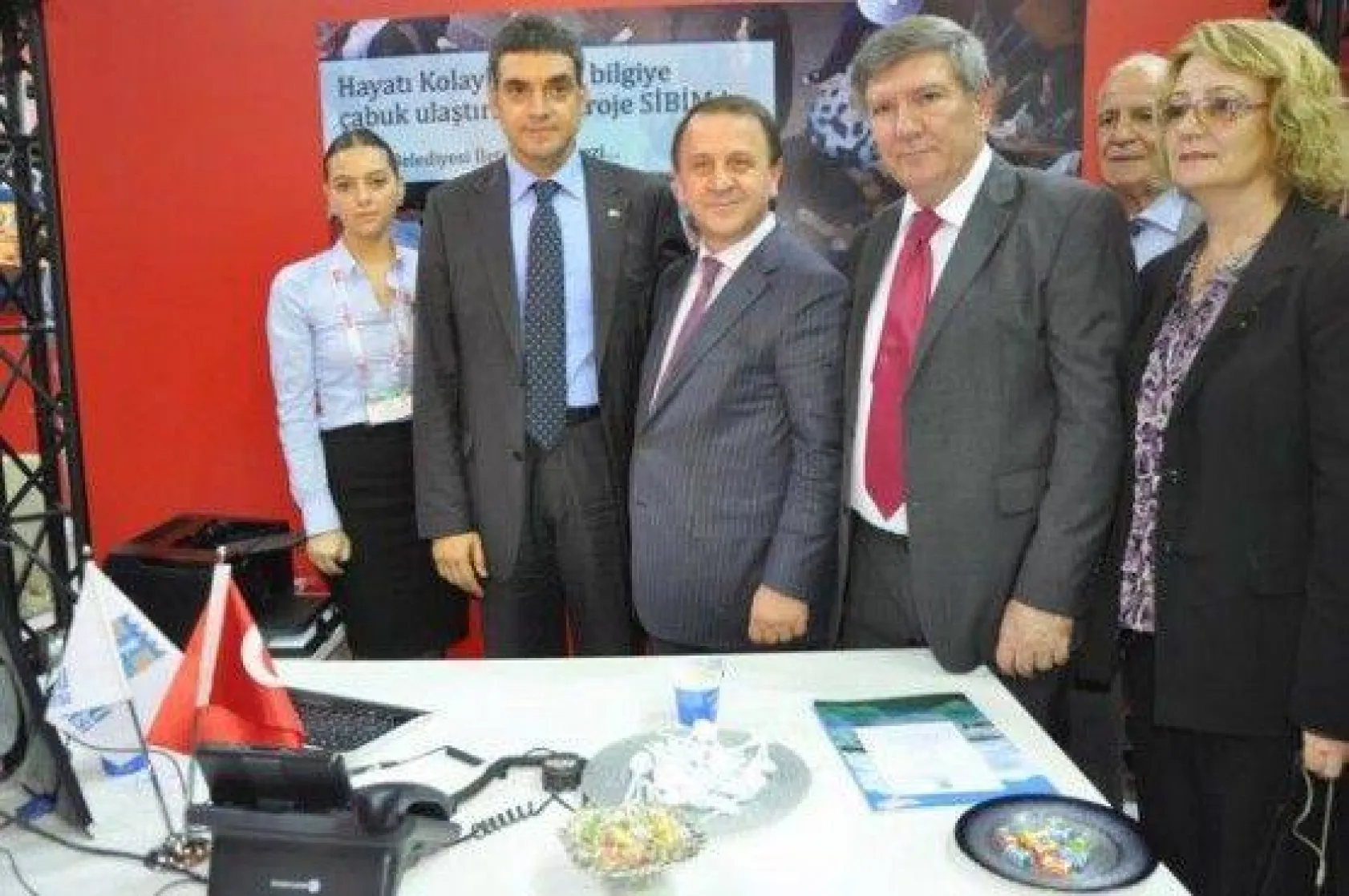 Kılıçdaroğlu Işıklar'ı Tebrik Etti