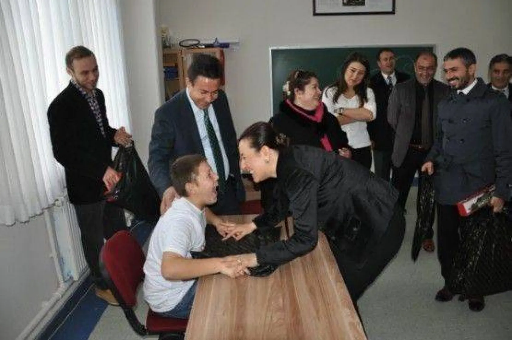 Engelli Çocukların Mutluluğuna Ortak Oldu