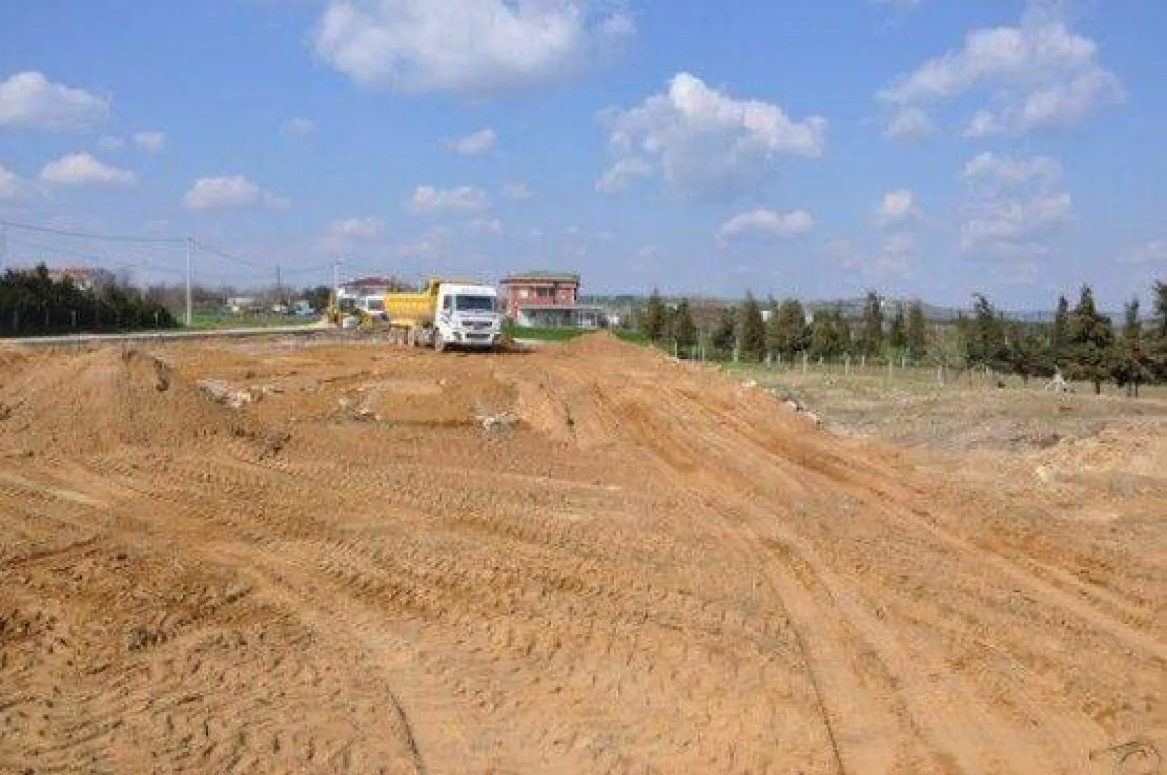 Alipaşa Mahallesi Spor Sahası Tamamlandı