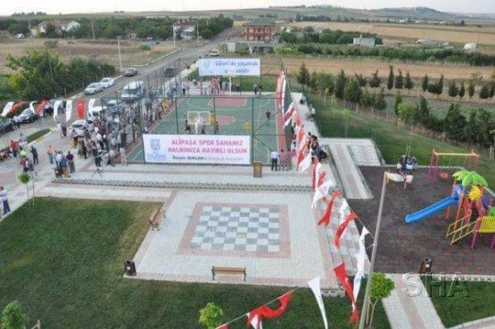 Alipaşa Spor Alanı Hizmete Açıldı