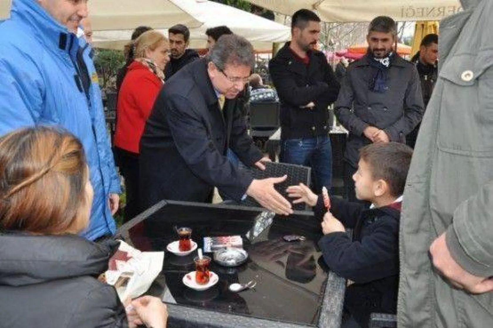 Tahir Sert, Vatandaşlar ve Sahil Esnafı İle Buluştu