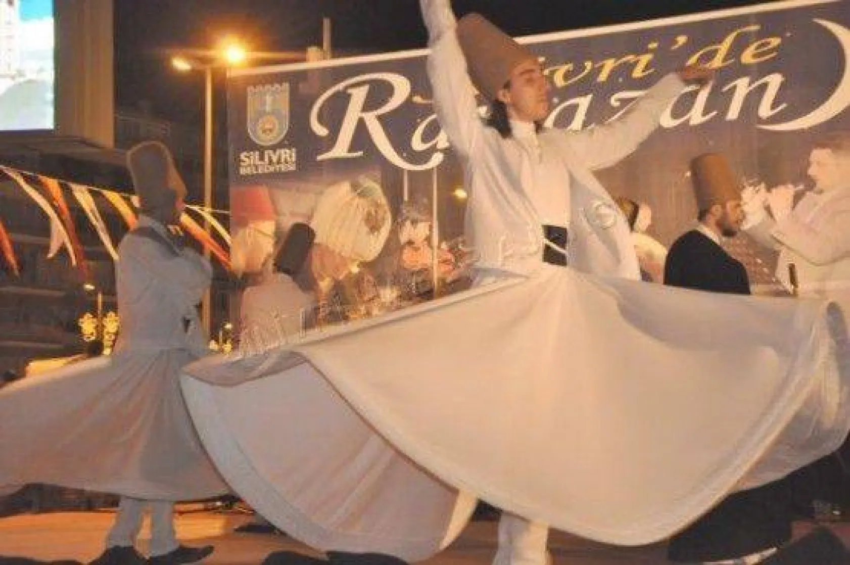 Ramazan Coşkusu Meydanlara Taştı