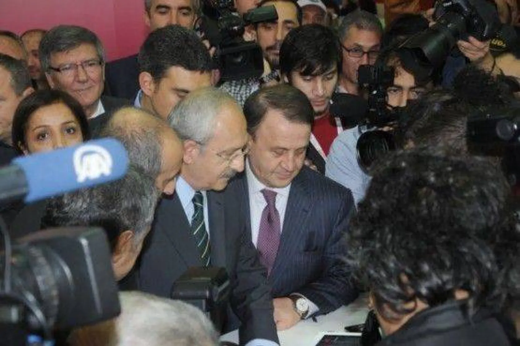 Kılıçdaroğlu Işıklar'ı Tebrik Etti