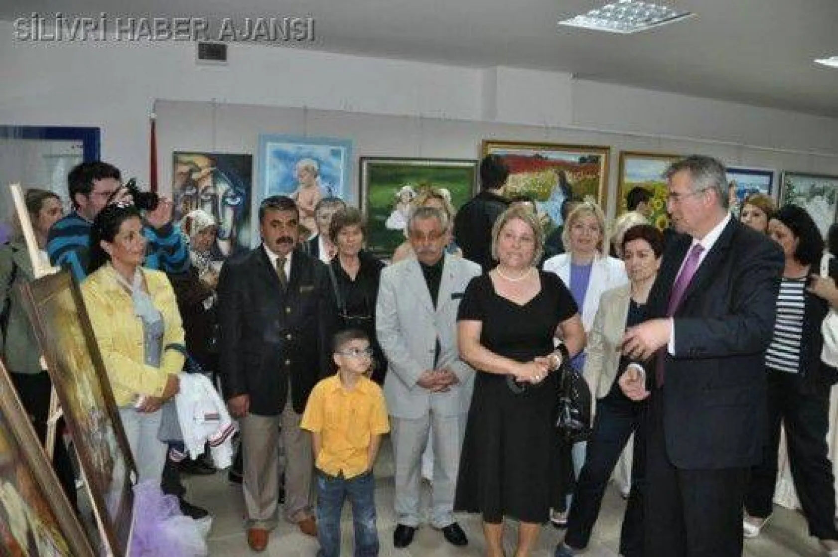 Çatalca Belediyesi sergisi Silivri'de açıldı