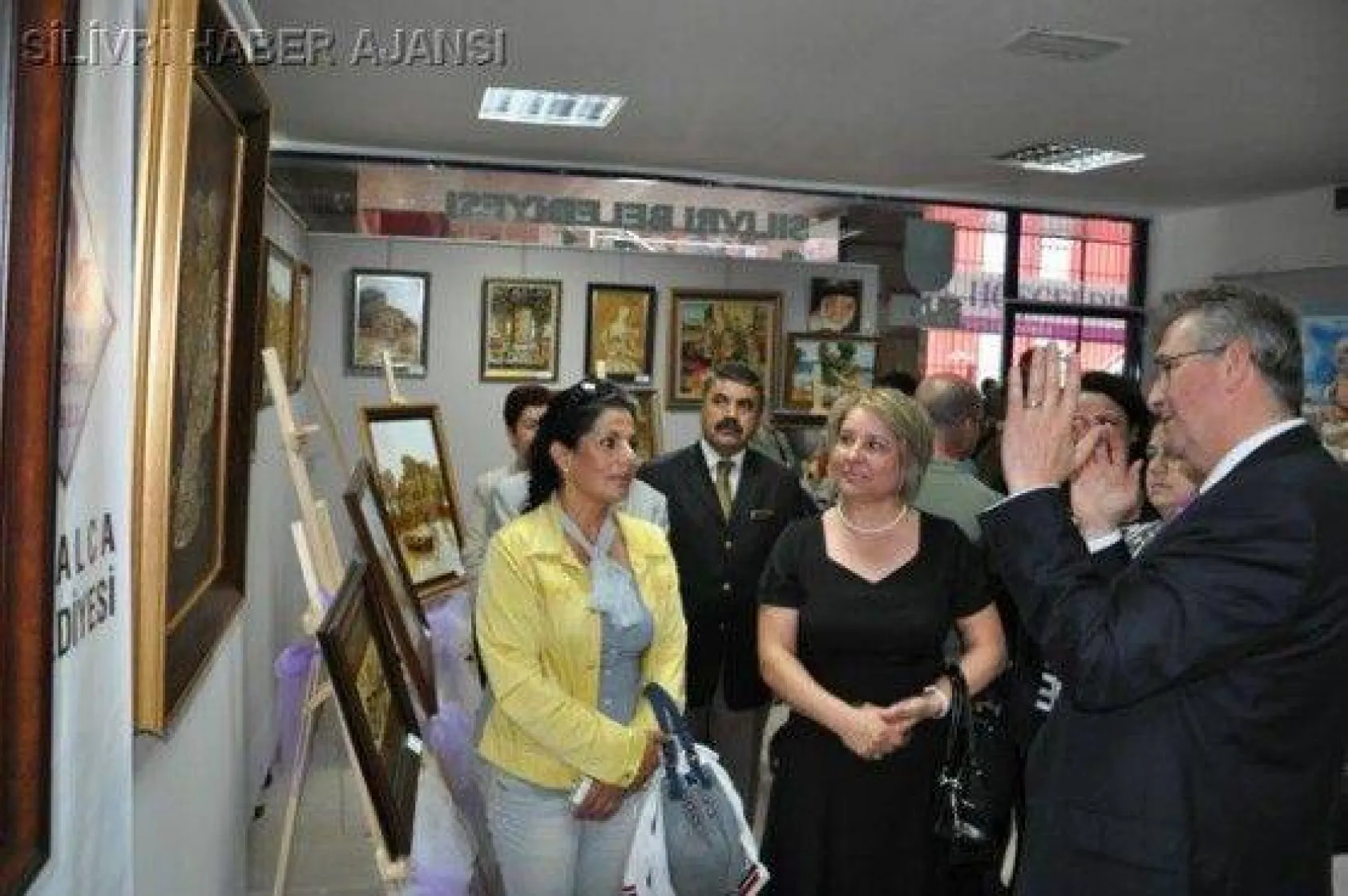 Çatalca Belediyesi sergisi Silivri'de açıldı