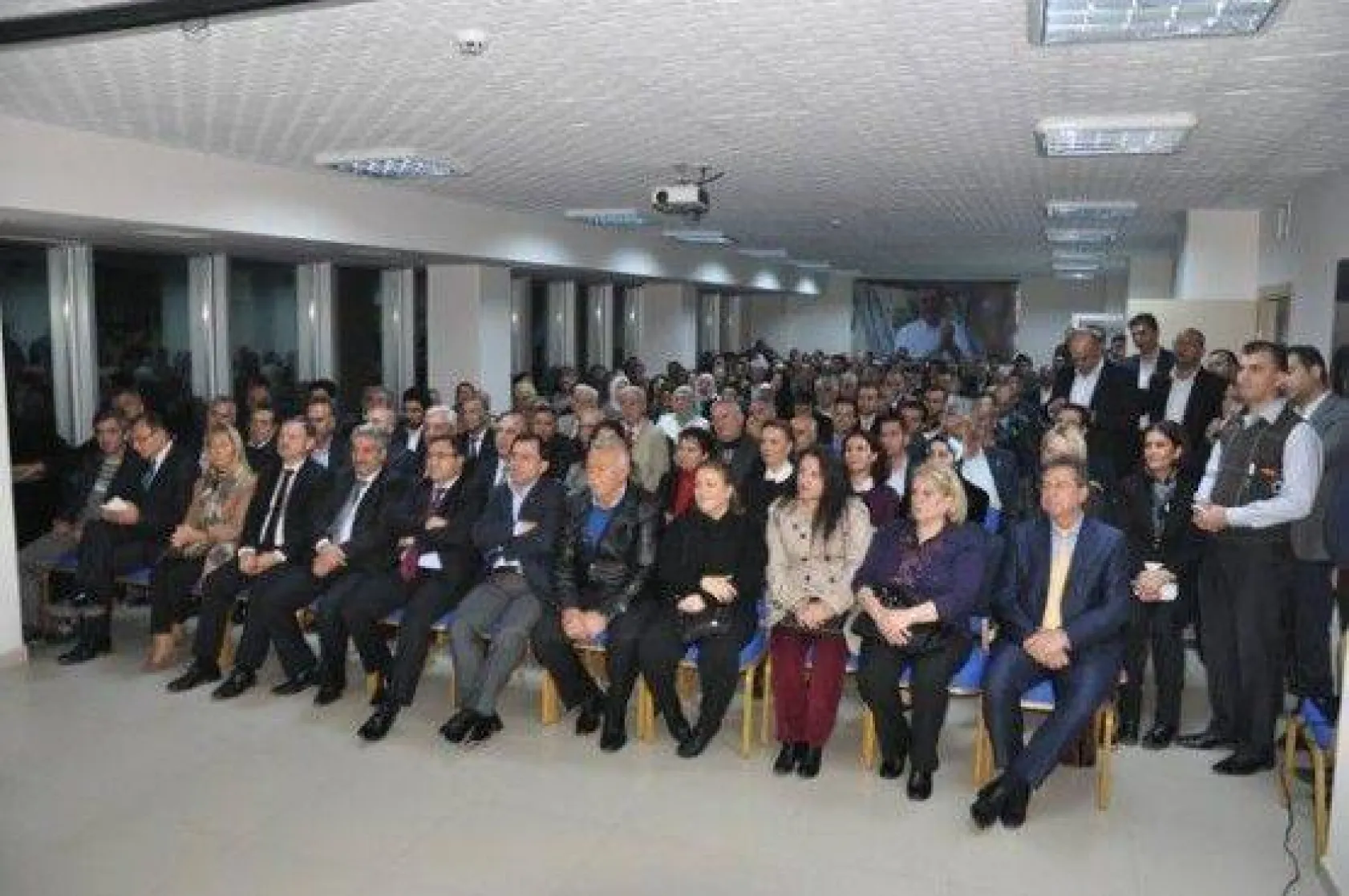 Demiral, teşkilatına 'Zafer' sözü verdi