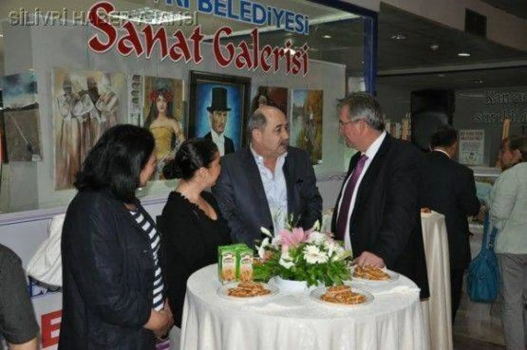 Çatalca Belediyesi sergisi Silivri'de açıldı