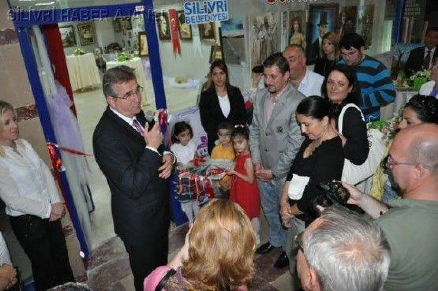 Çatalca Belediyesi sergisi Silivri'de açıldı