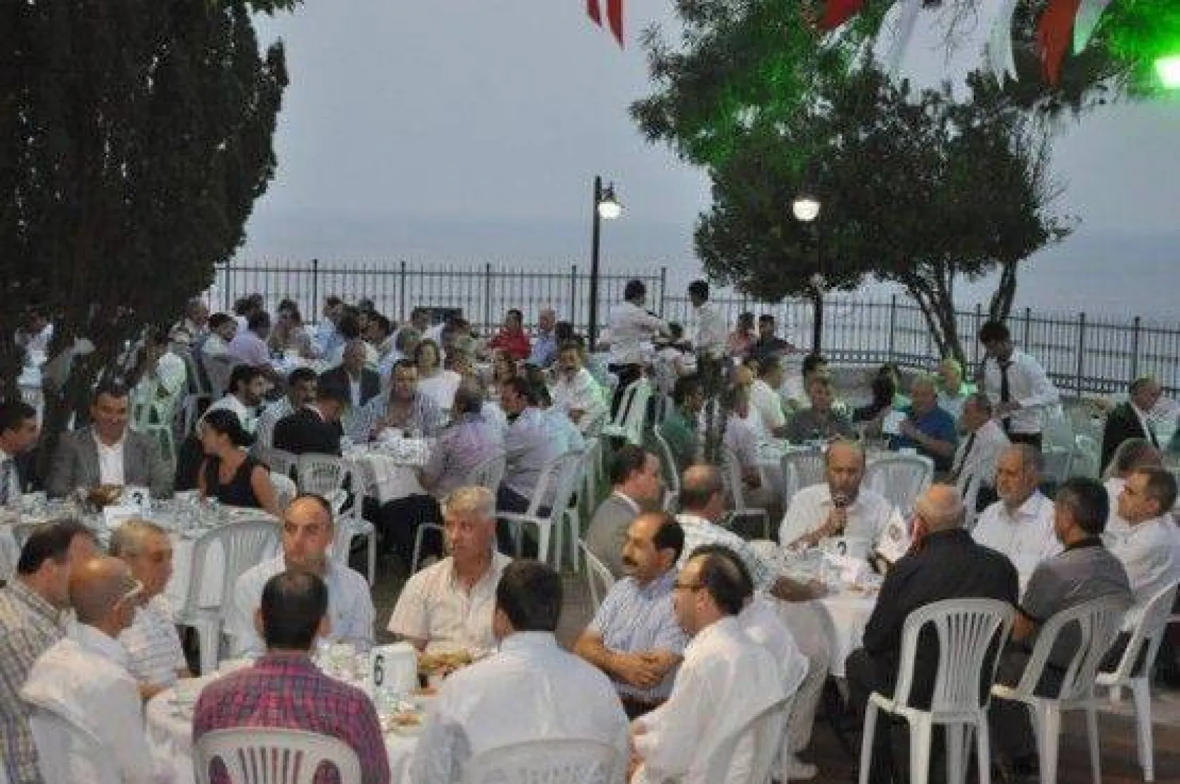 İlçe Protokolü İftar Yemeğinde Buluştu