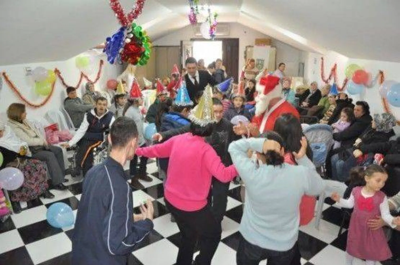 Özel öğrencilere özel yeni yıl kutlaması