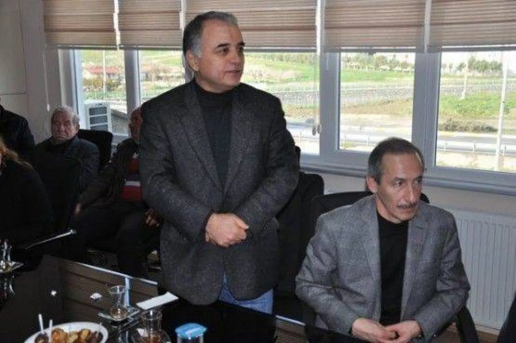 Ak Parti seçim startını verdi