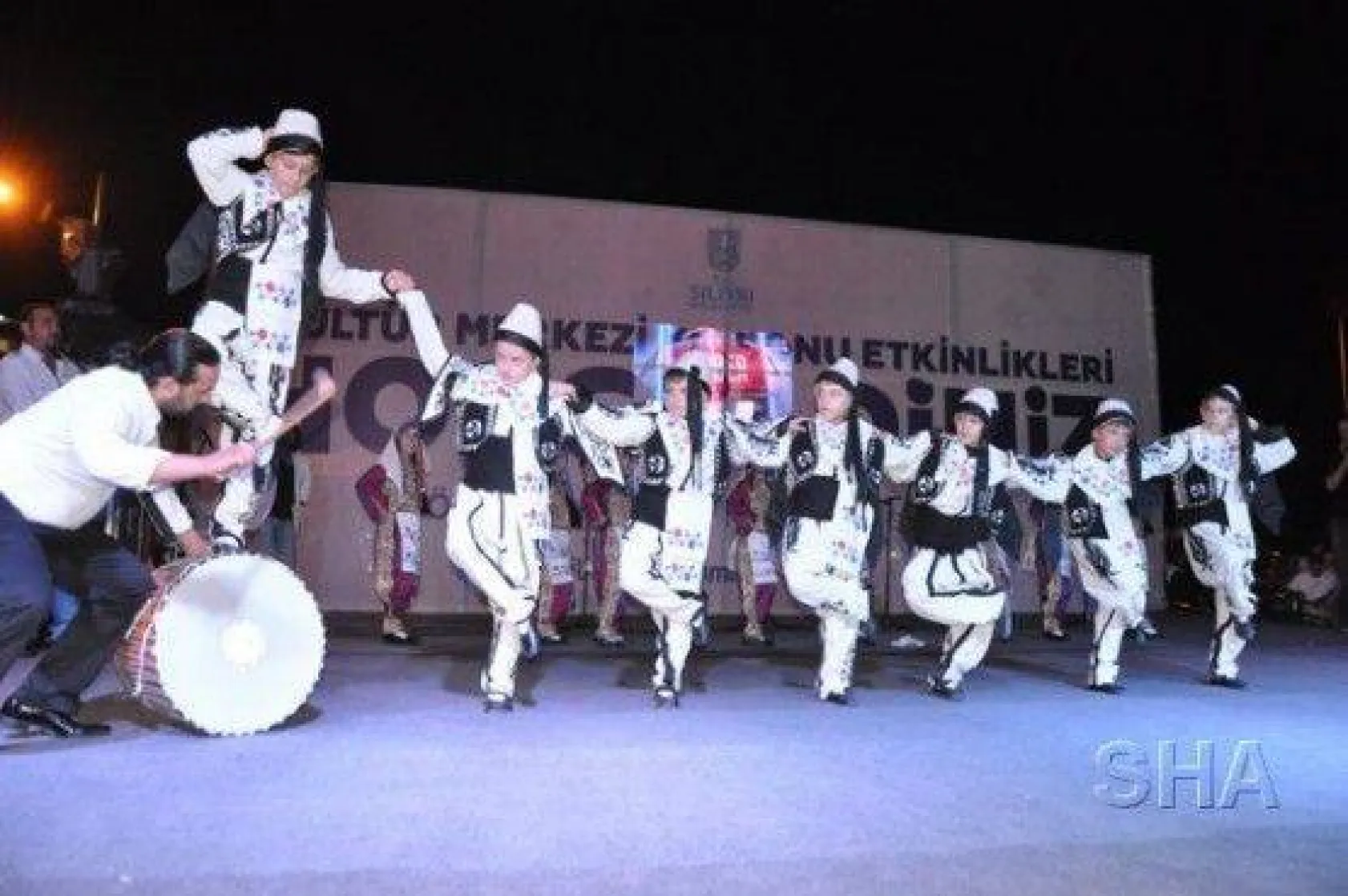 Kültür Merkezi Yılsonu Etkinlikleri Sahili Doldurdu