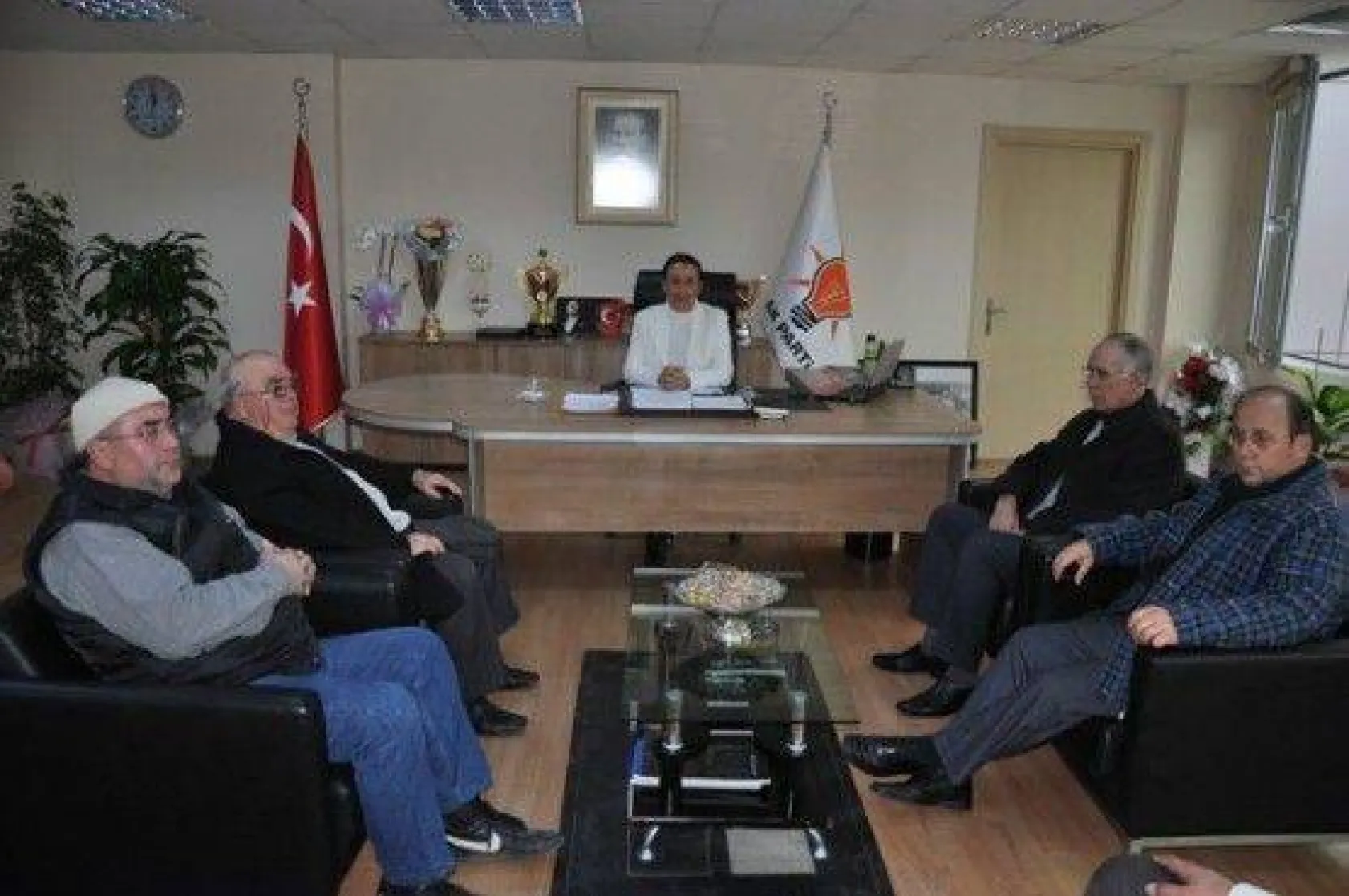 Başkan Demiral'e Ziyaretçi Akını