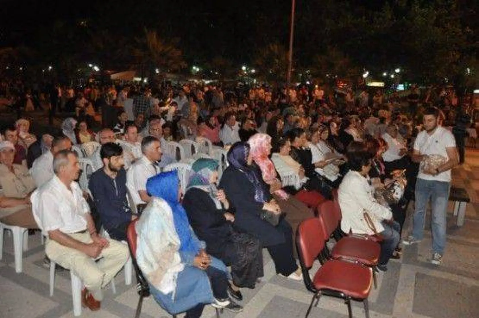 Silivri Sahilinde Ramazana Özel İlahi Dinletisi