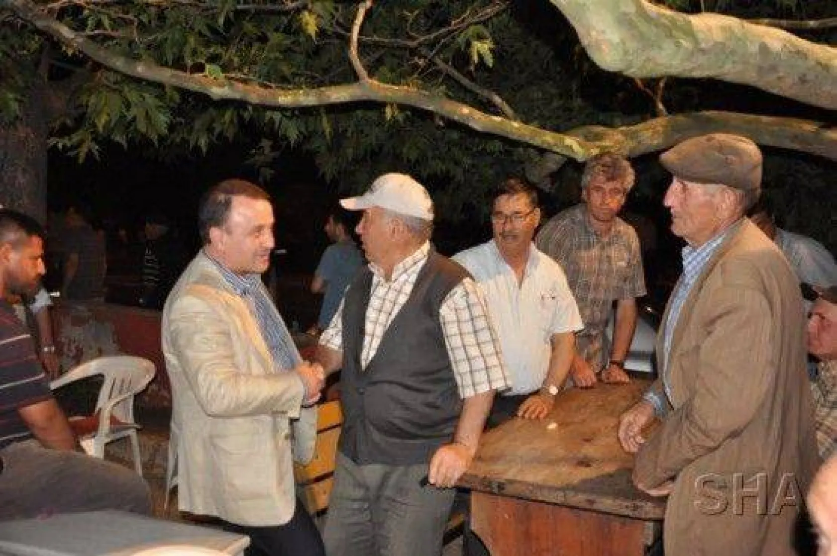 Işıklar, Erdin Ailesine Konuk Oldu