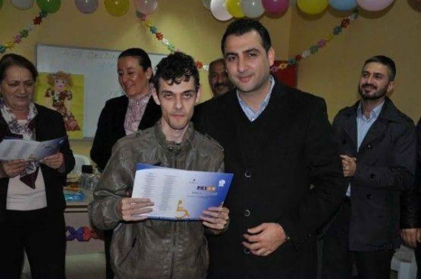 Demiral Engelli Öğrencilerin Karne Sevincine Ortak Oldu