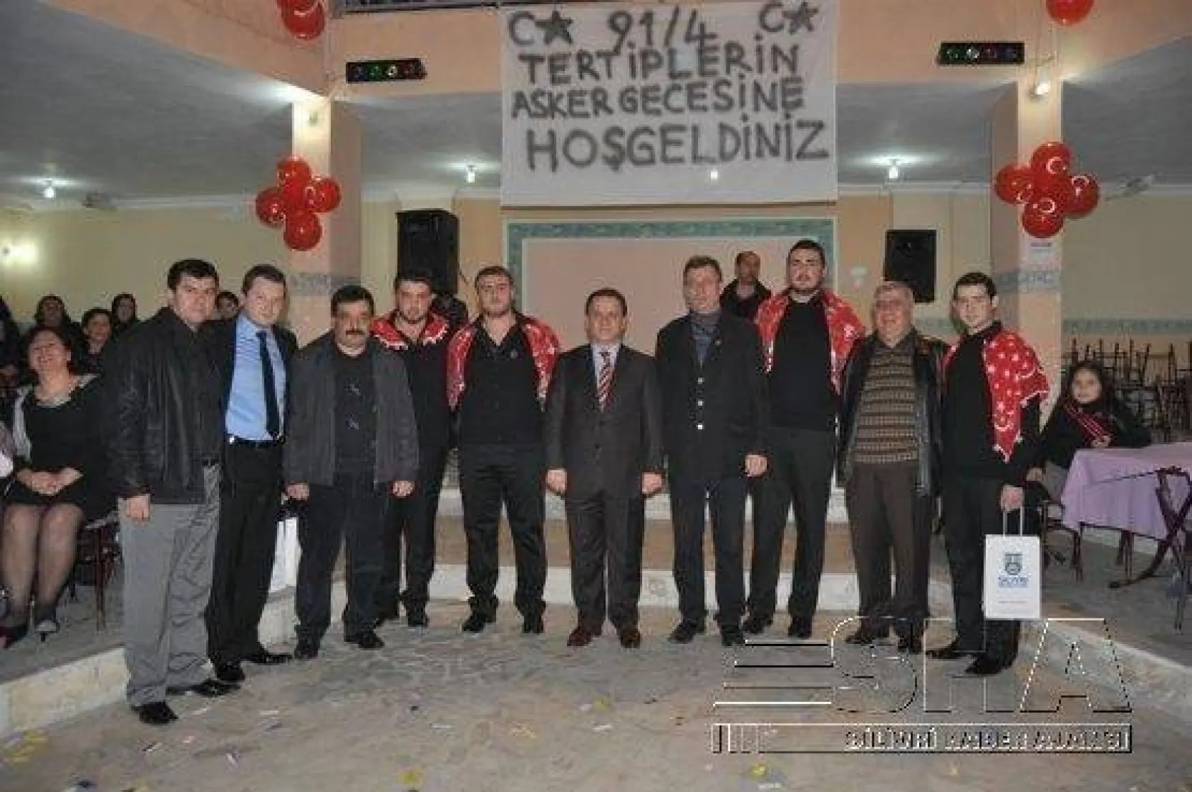 Işıklar Asker gençleri yalnız bırakmadı