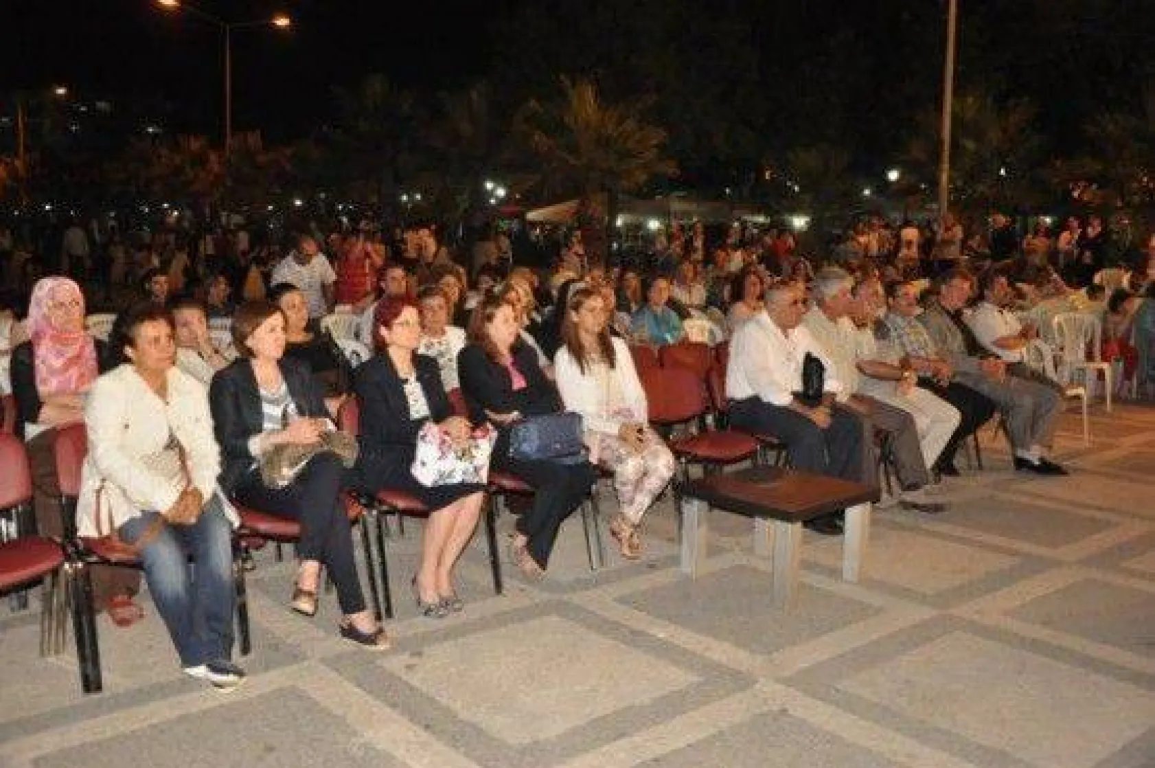 Silivri Sahilinde Ramazana Özel İlahi Dinletisi