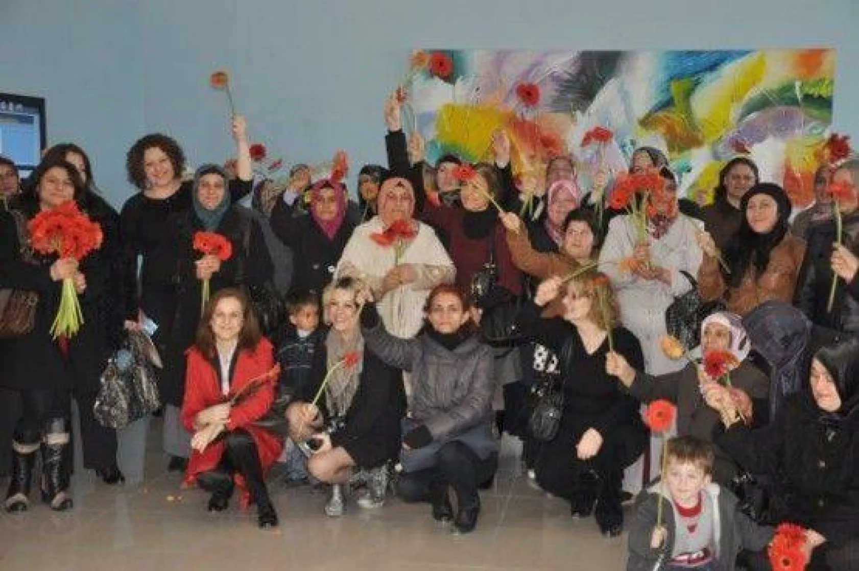 Silivrili Kadınlar Şiddete Karşı Dans Etti