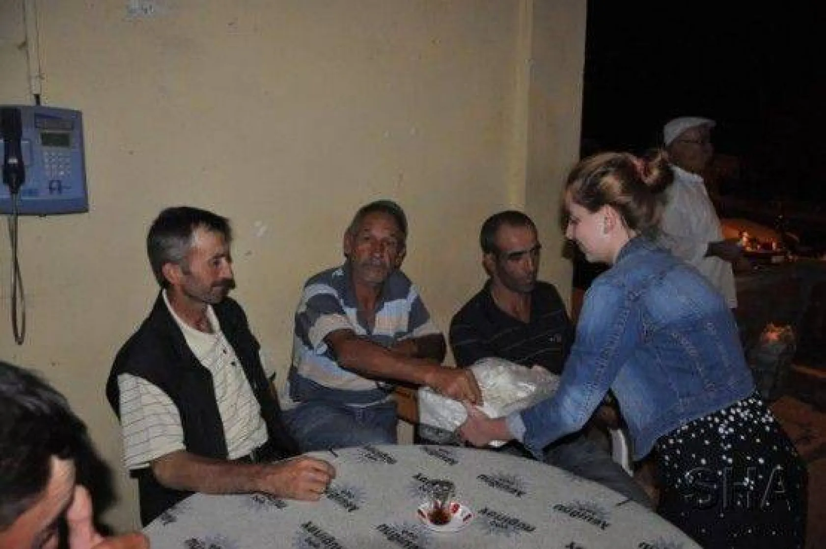 Işıklar, Erdin Ailesine Konuk Oldu