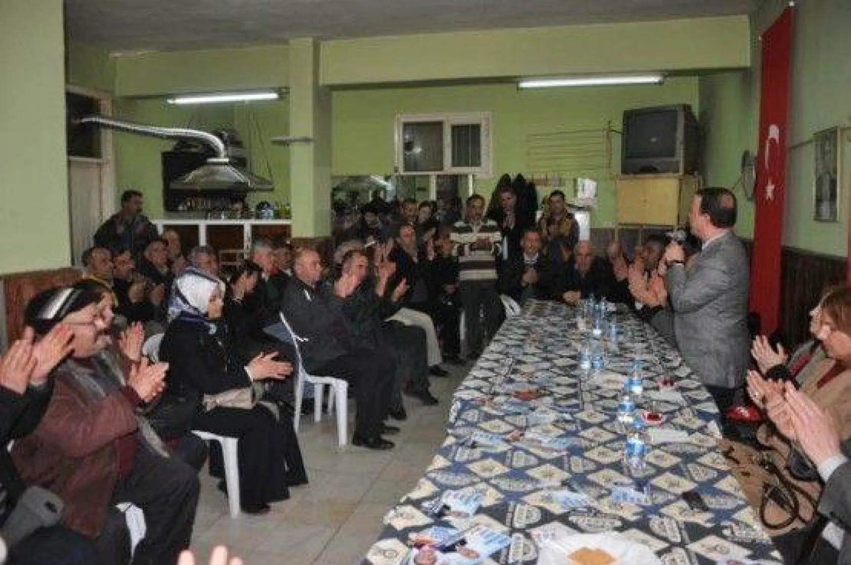 Işıklar 'Köylüyü kuracakları tesislere bekçi yapmayı planlıyorlar'