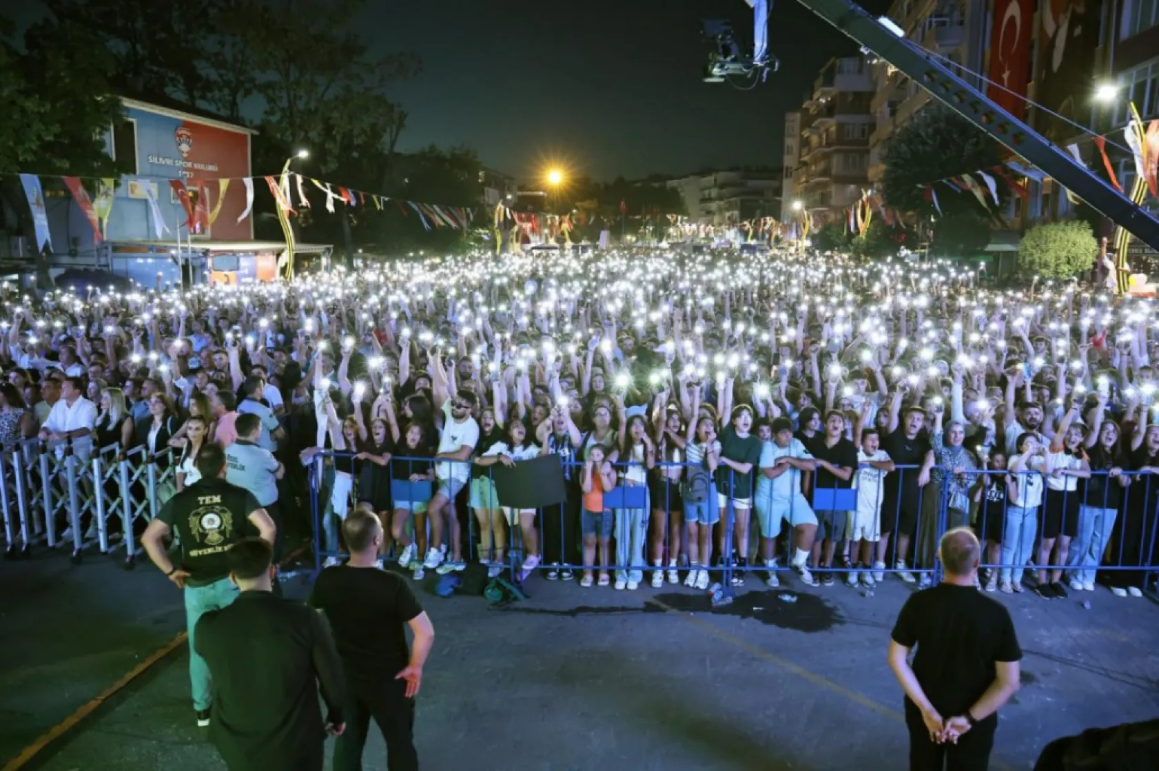 Festival Coşkusu Semicenk'le Tavan Yaptı