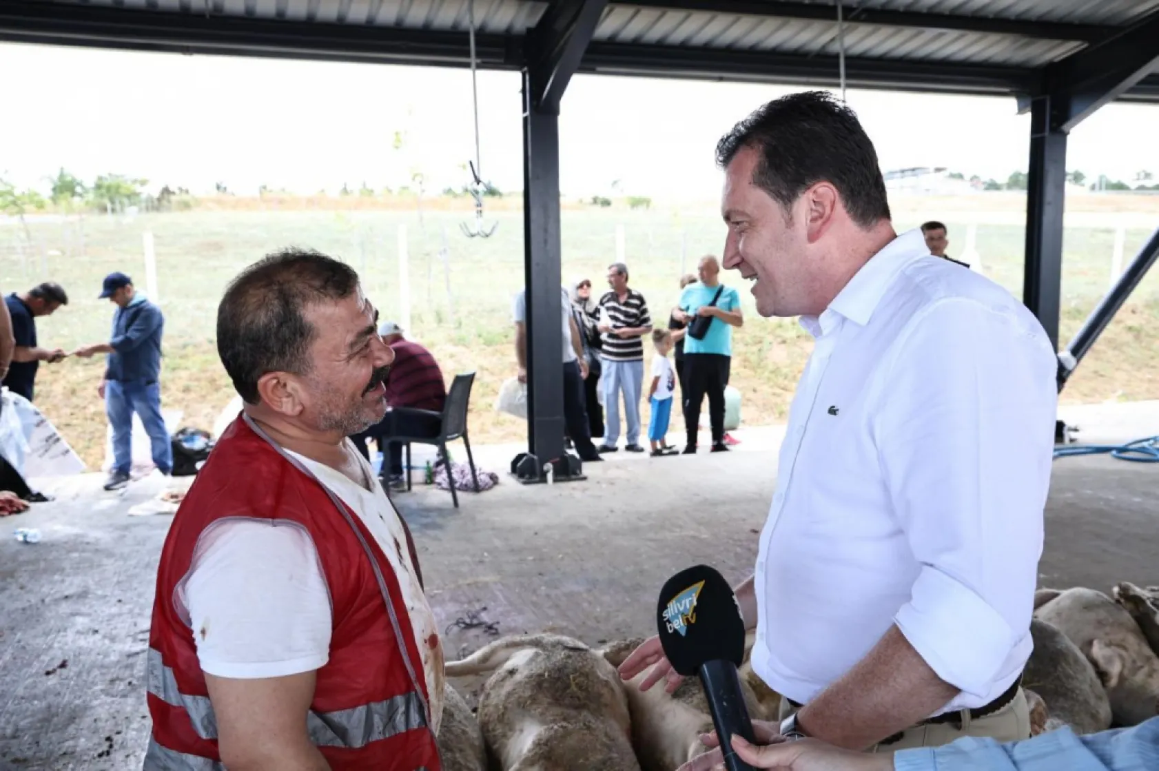 Başkan Balcıoğlu'ndan Kurban Satış ve Kesim Alanlarına Bayram Ziyareti