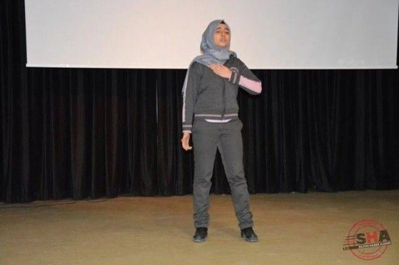 Ortaokullar arası İstiklal Marşı'nı Güzel Okuma Yarışması düzenlendi