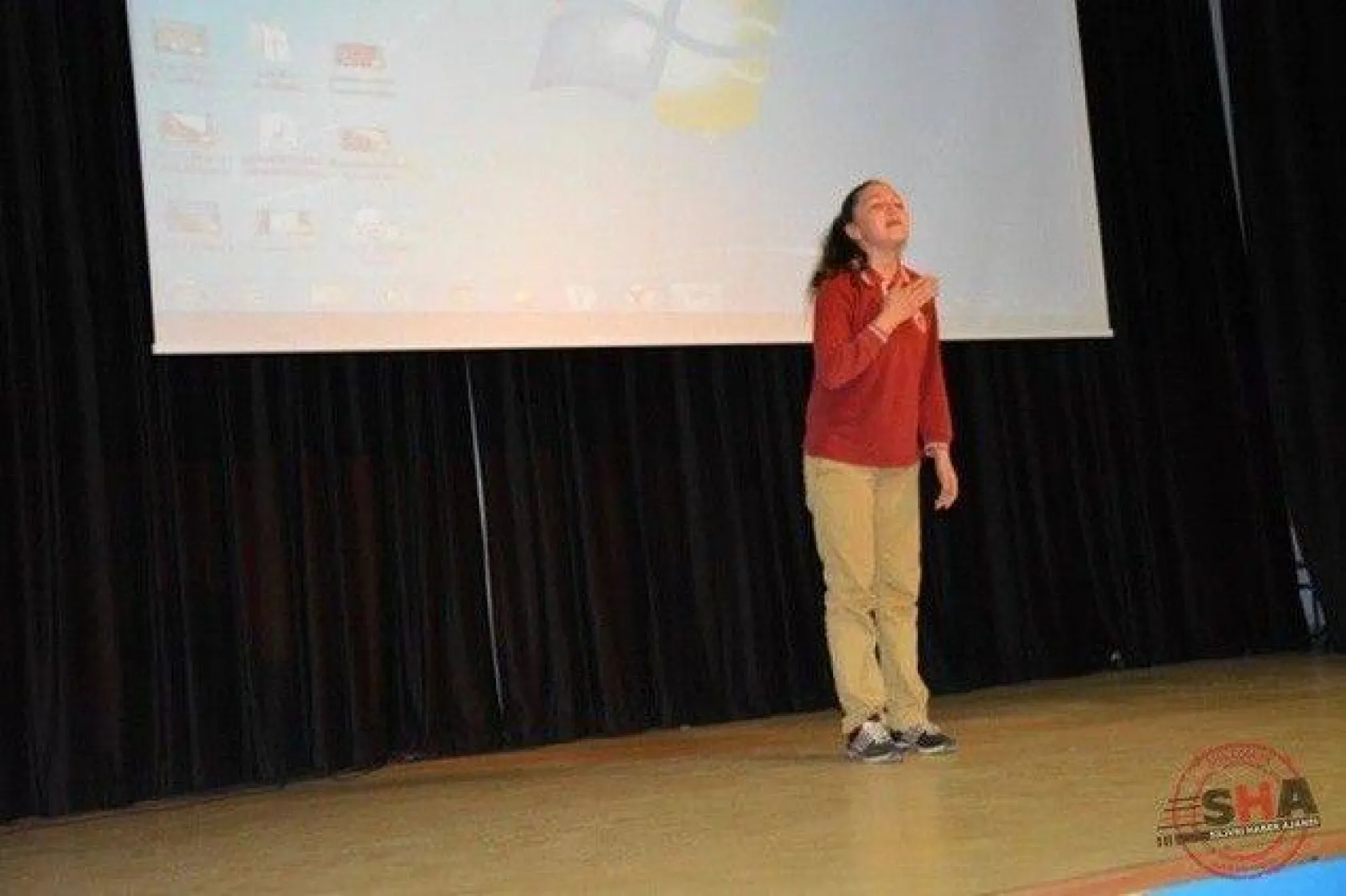 Ortaokullar arası İstiklal Marşı'nı Güzel Okuma Yarışması düzenlendi