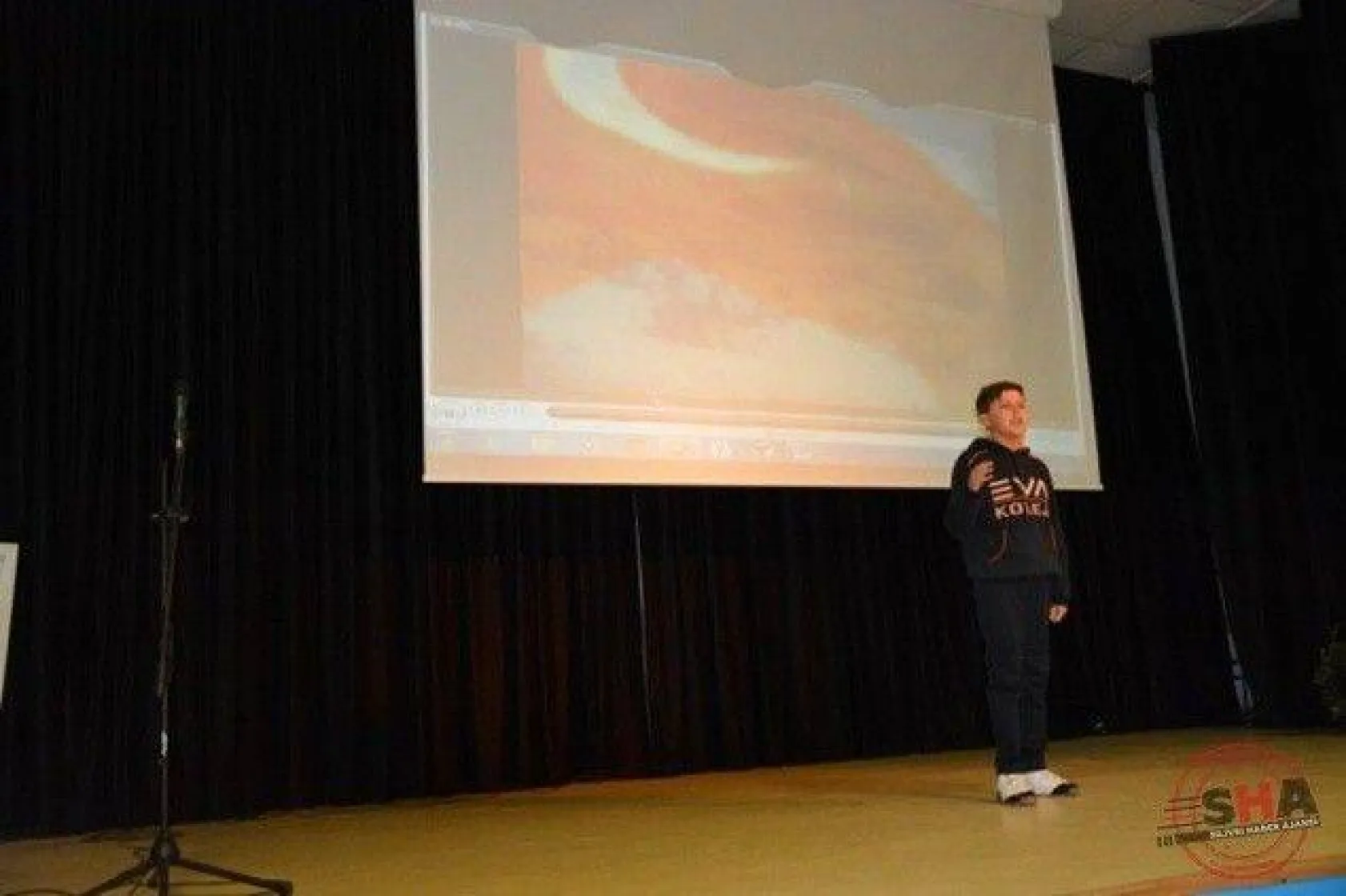 Ortaokullar arası İstiklal Marşı'nı Güzel Okuma Yarışması düzenlendi