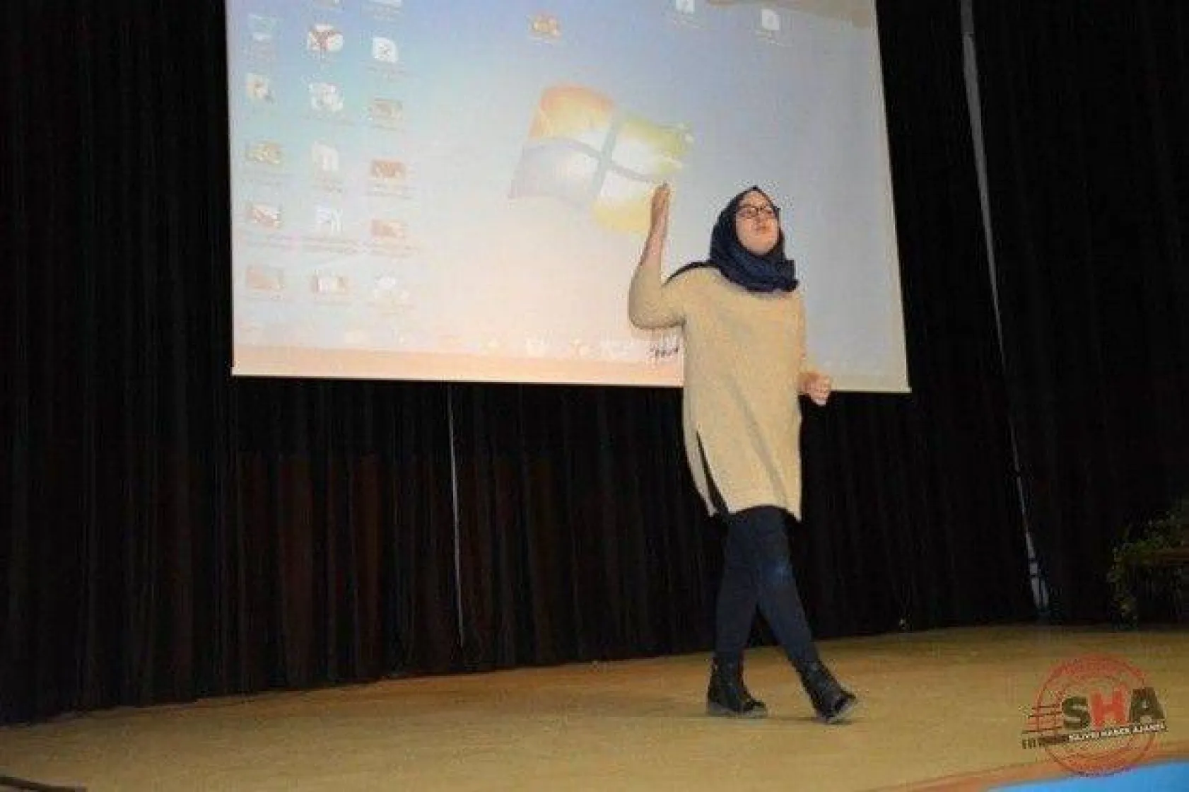 Ortaokullar arası İstiklal Marşı'nı Güzel Okuma Yarışması düzenlendi