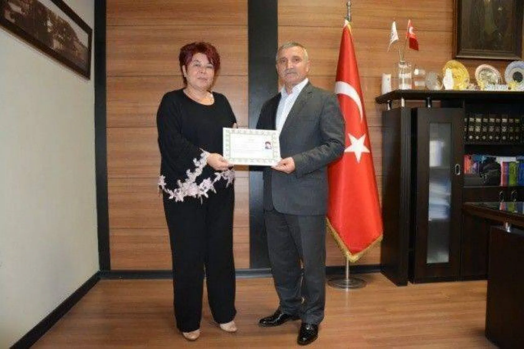 Eğitimciler Başarı Belgesi ile ödüllendirildi