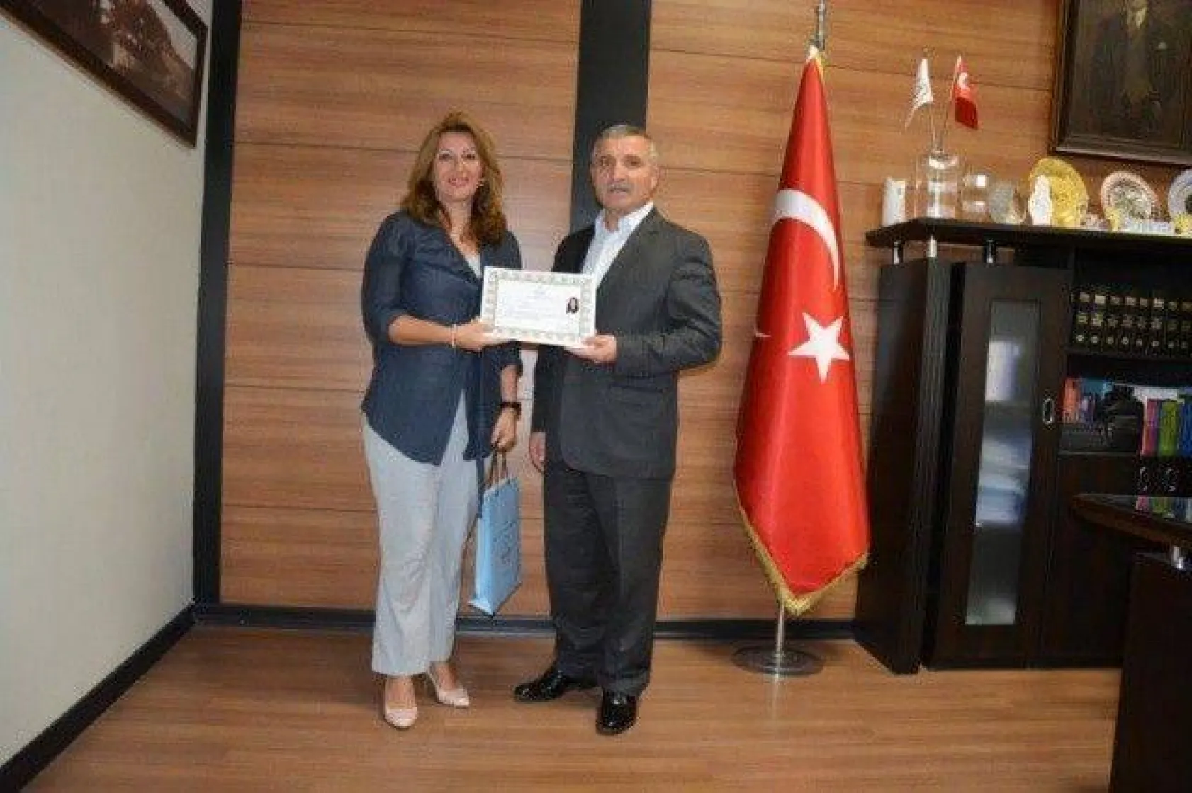 Eğitimciler Başarı Belgesi ile ödüllendirildi