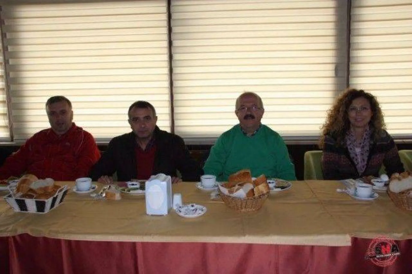 Bayan Futbol Takımına Moral Kahvaltısı