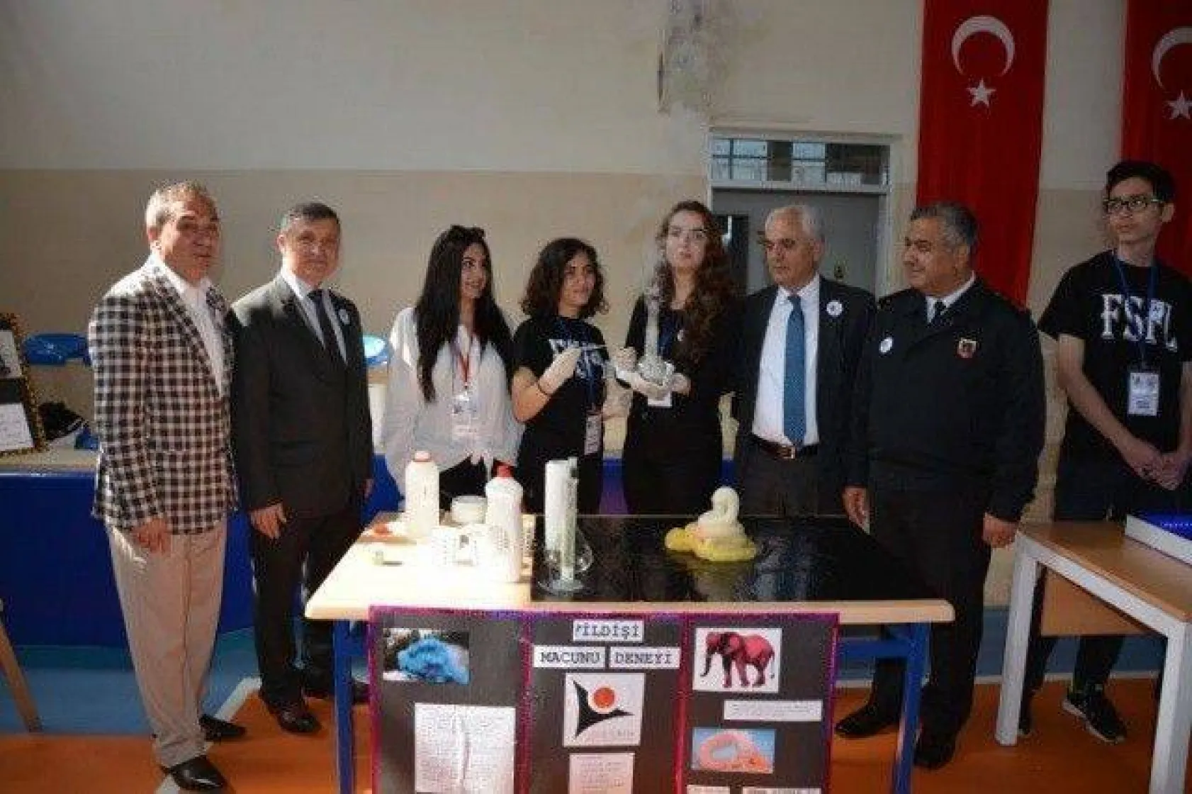 TUBİTAK 4006 Bilim Fuarının açılışı yapıldı