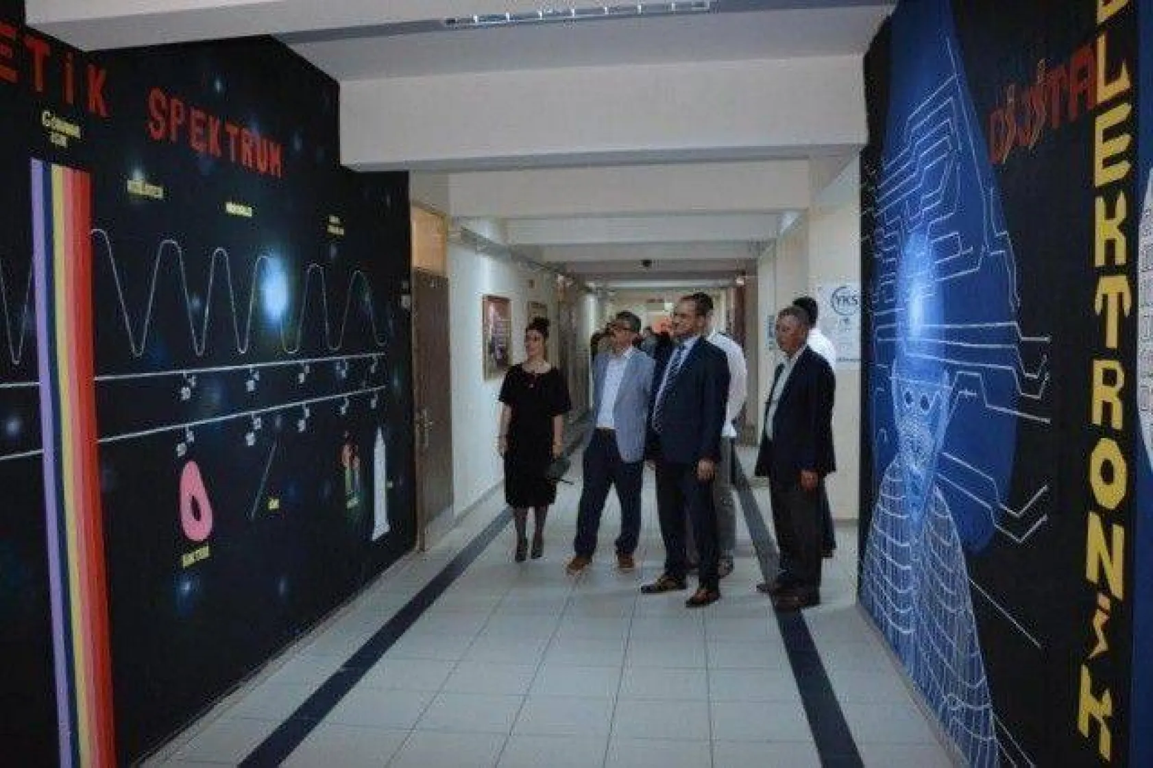 Değirmenköy Lisesinde TÜBİTAK 4006 Bilim Fuarı açıldı