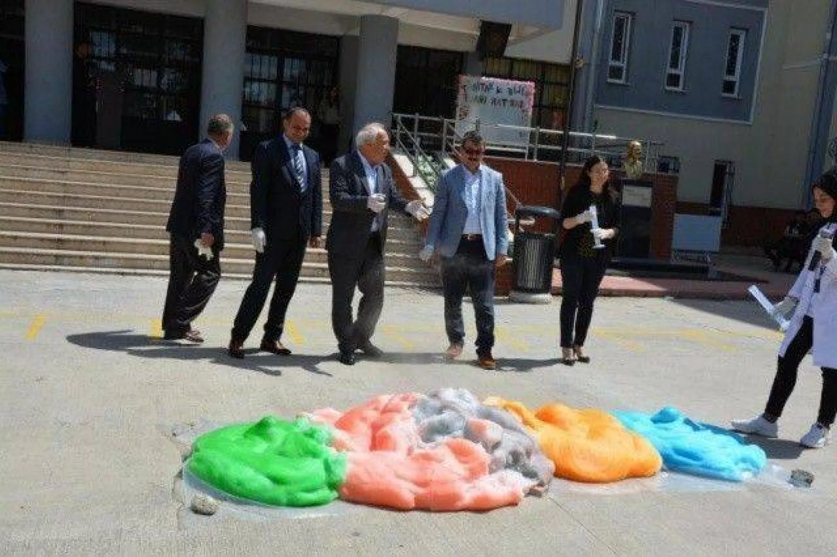 Değirmenköy Lisesinde TÜBİTAK 4006 Bilim Fuarı açıldı