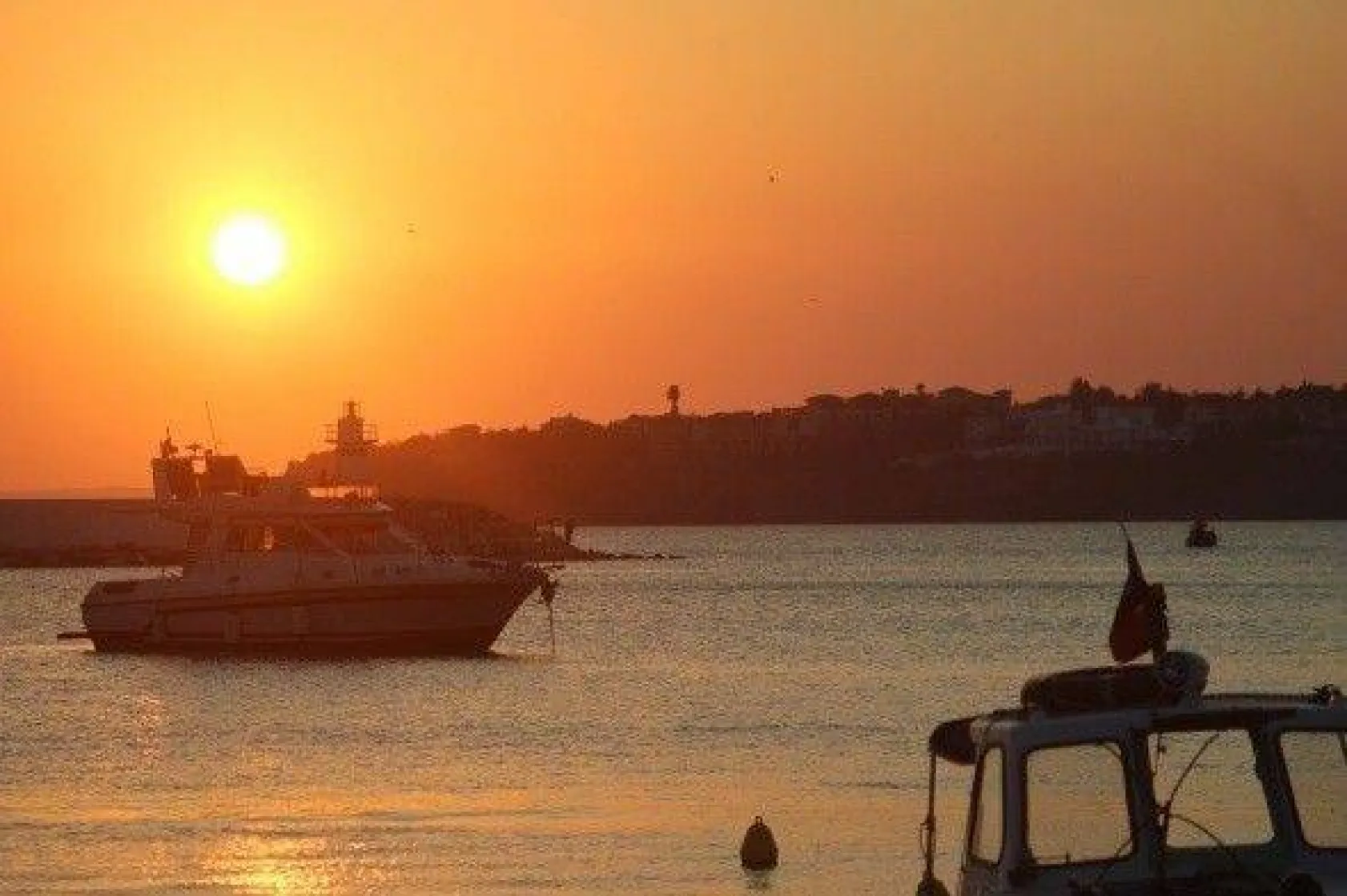 Silivri'de gün batımı kendisine hayran bıraktı