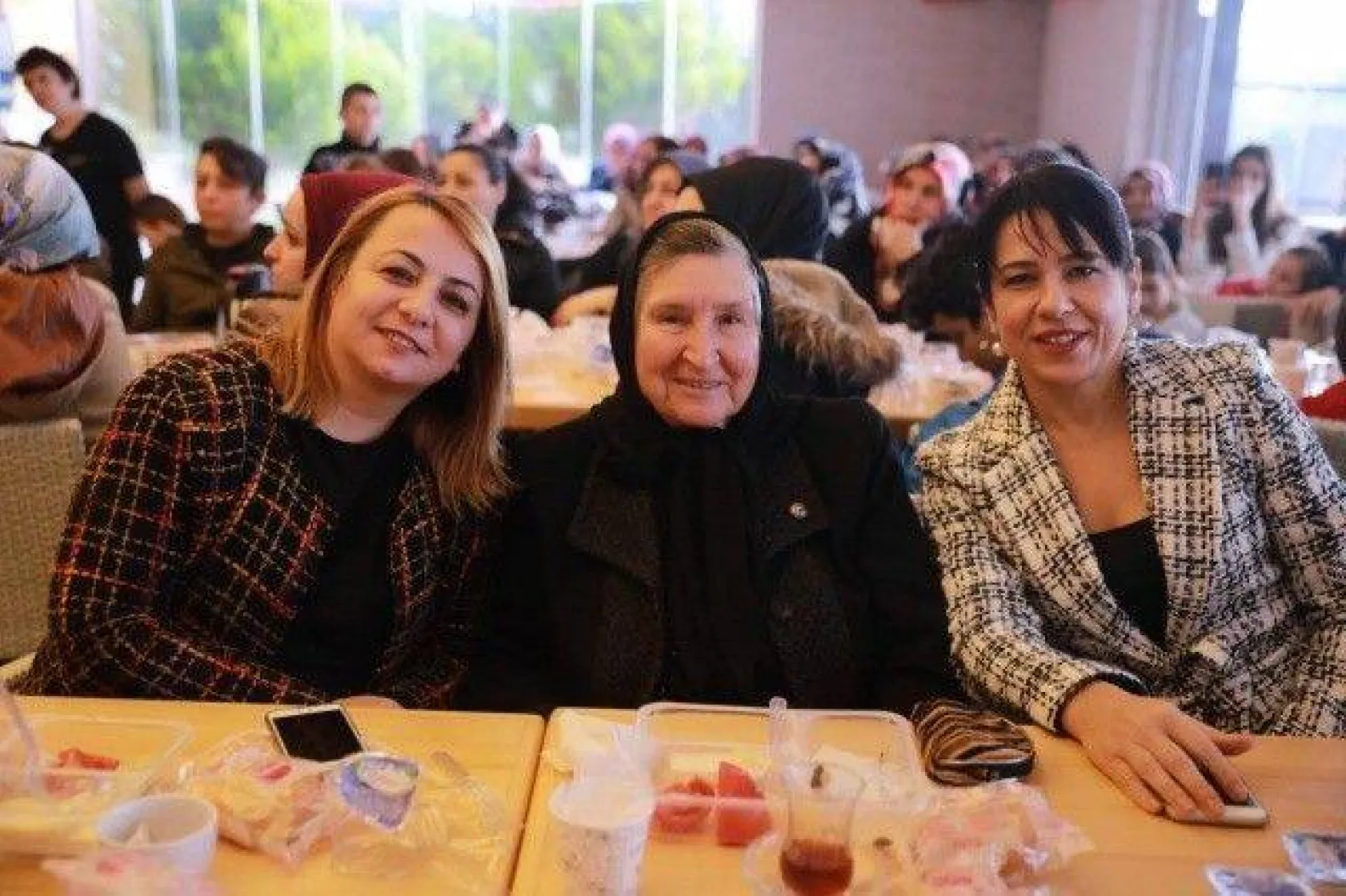 MHP'den Selimpaşalı kadınlara özel toplantı