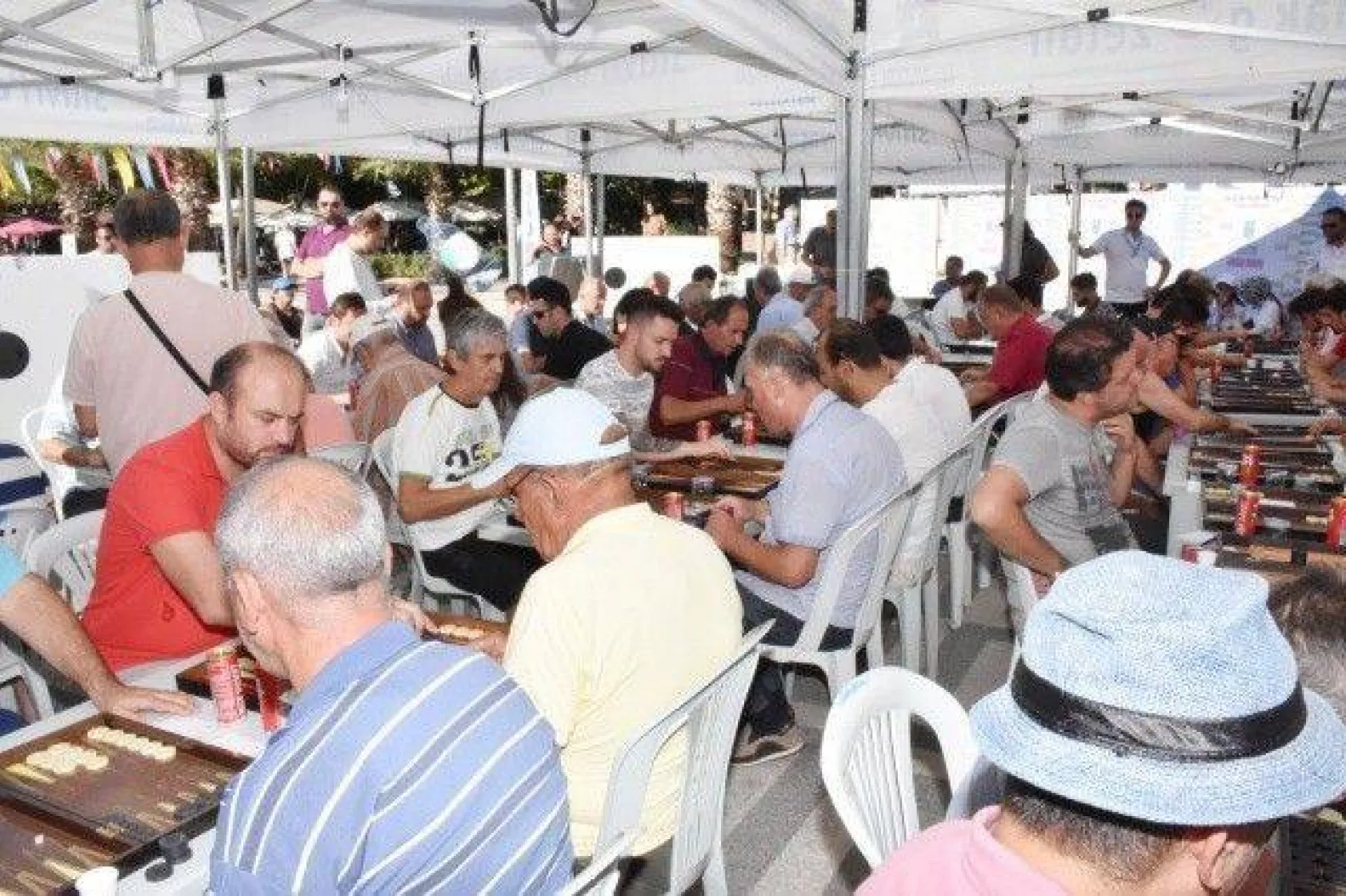 Turnuvalarda Kıyasıya Mücadele