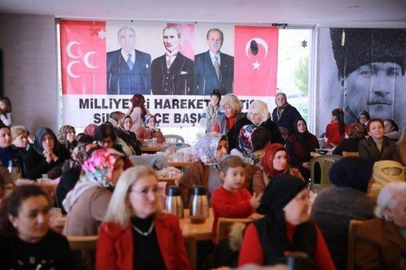 MHP'den Selimpaşalı kadınlara özel toplantı