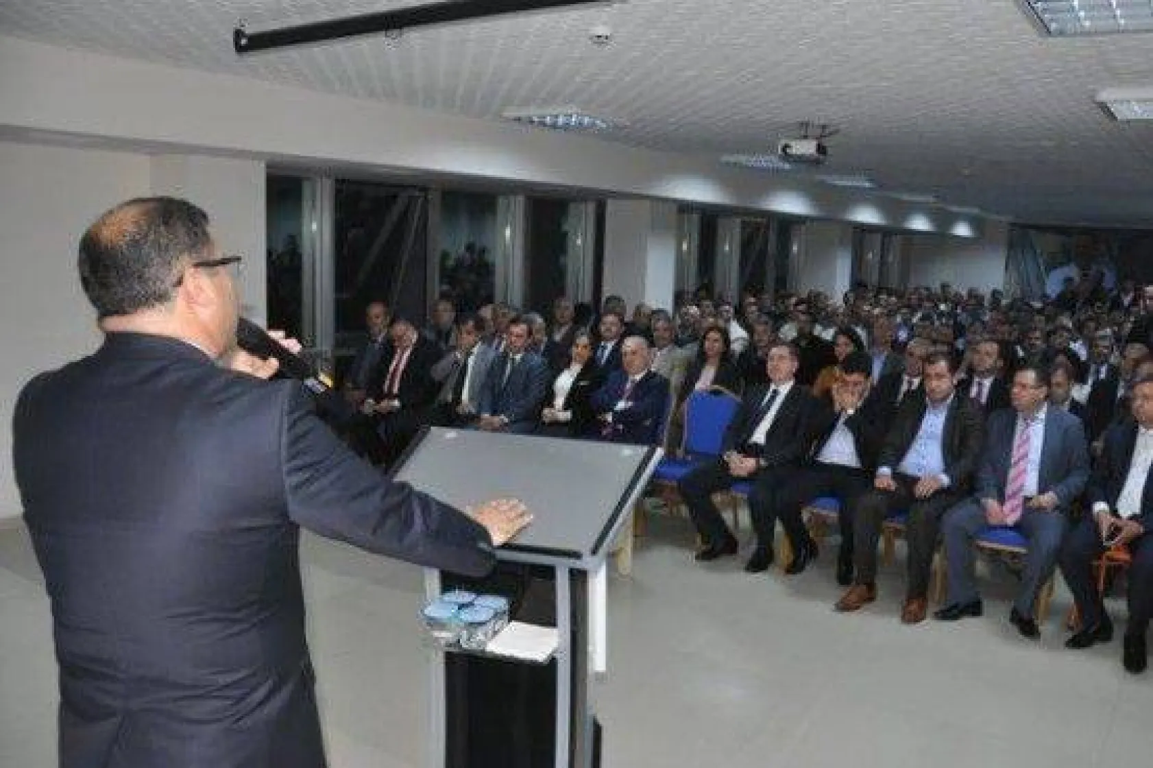 Ak Parti Nisan Ayı Danışma Meclisinde Büyük Çoşku