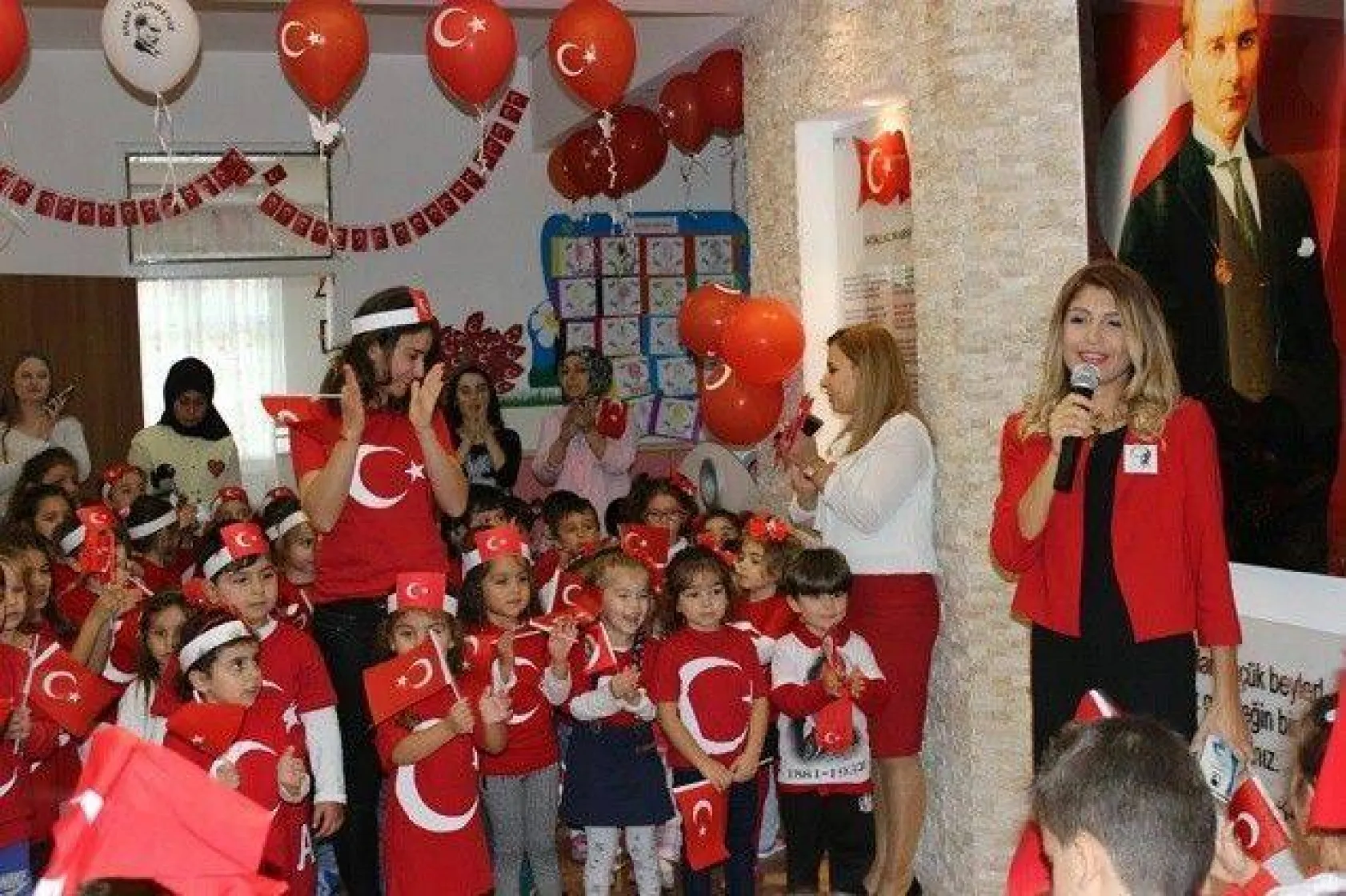 Aliye Can Anaokulunda 29 Ekim Sevinci