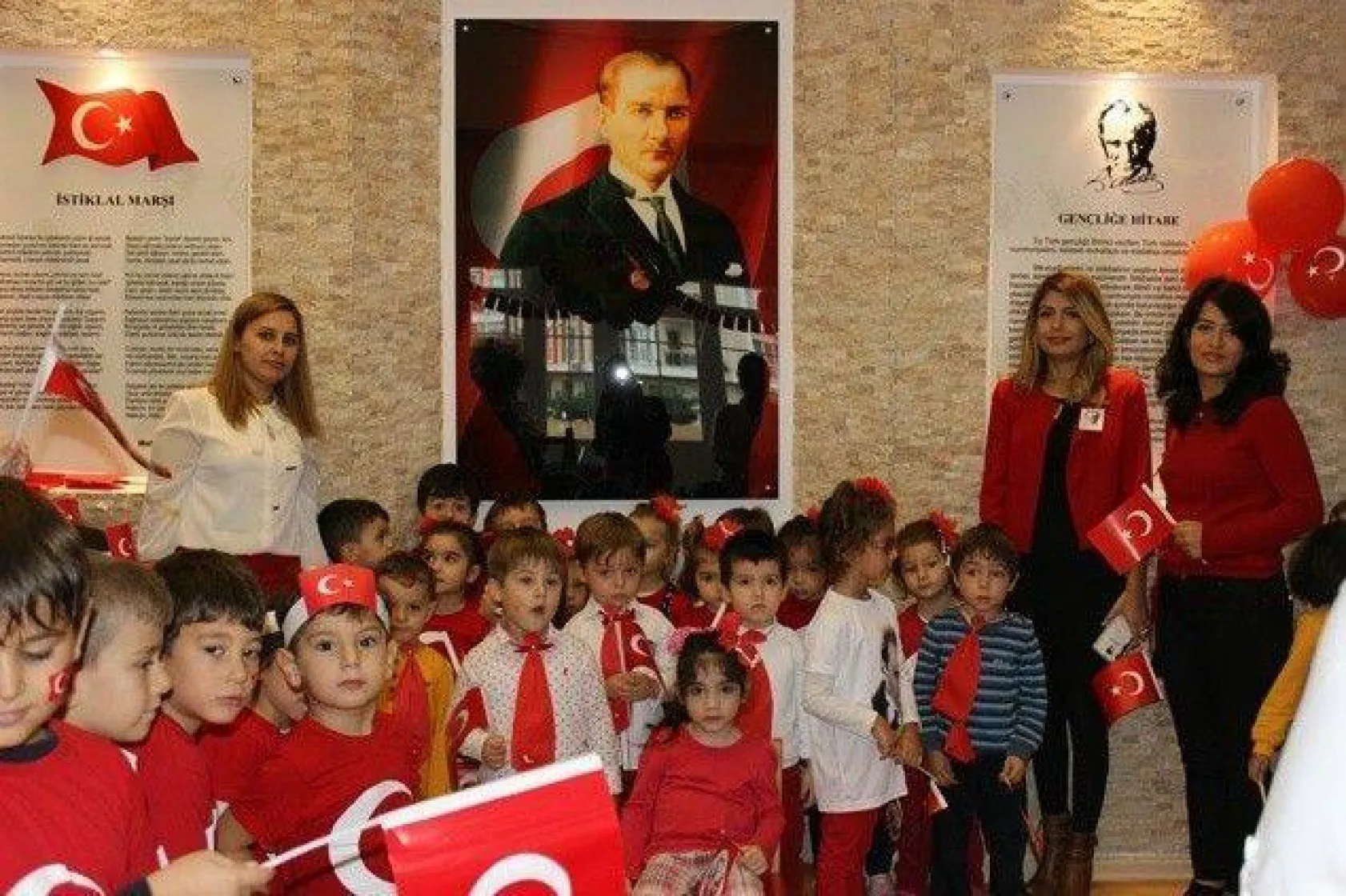 Aliye Can Anaokulunda 29 Ekim Sevinci